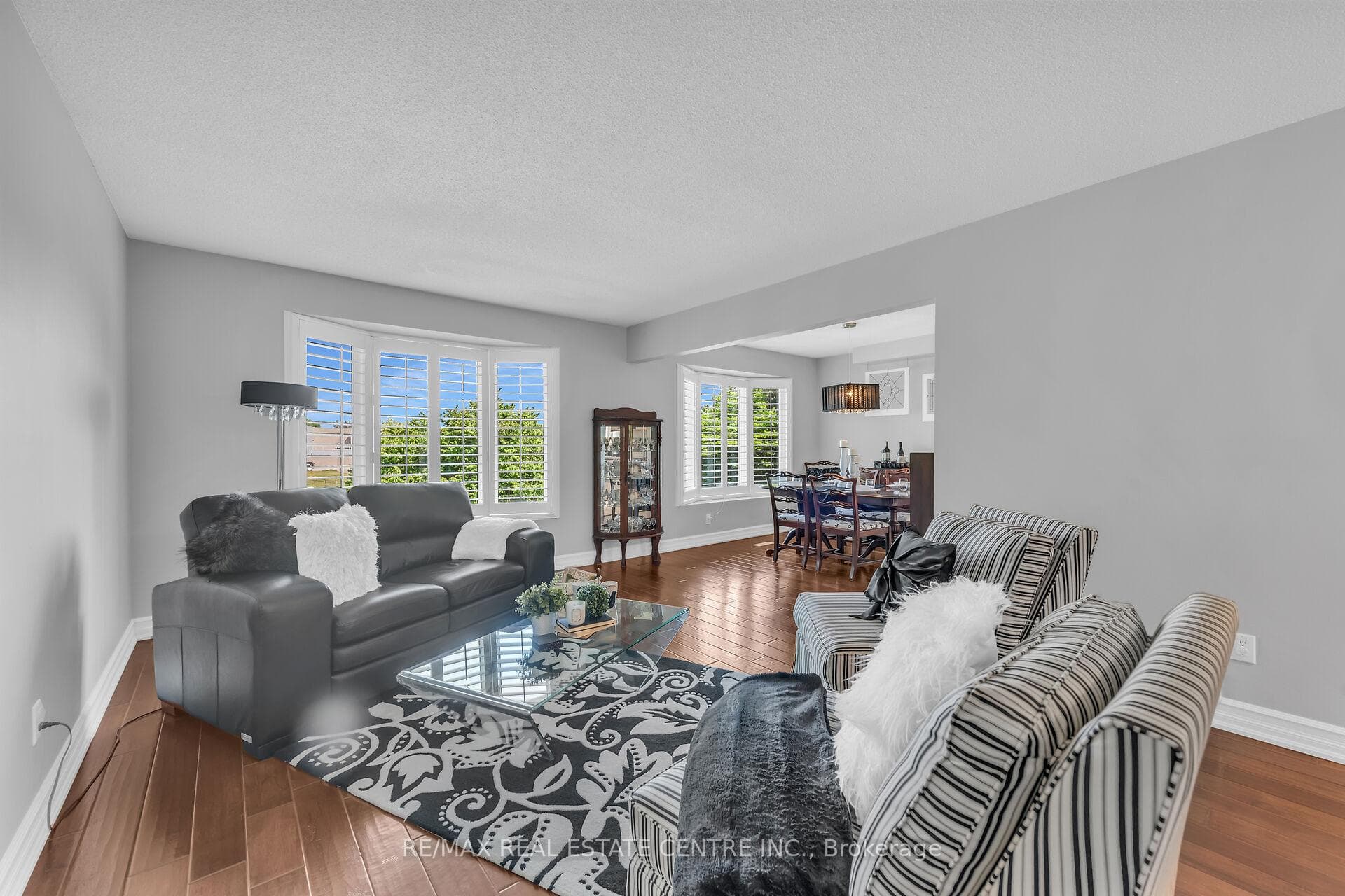 7 Agawam Court photo 17