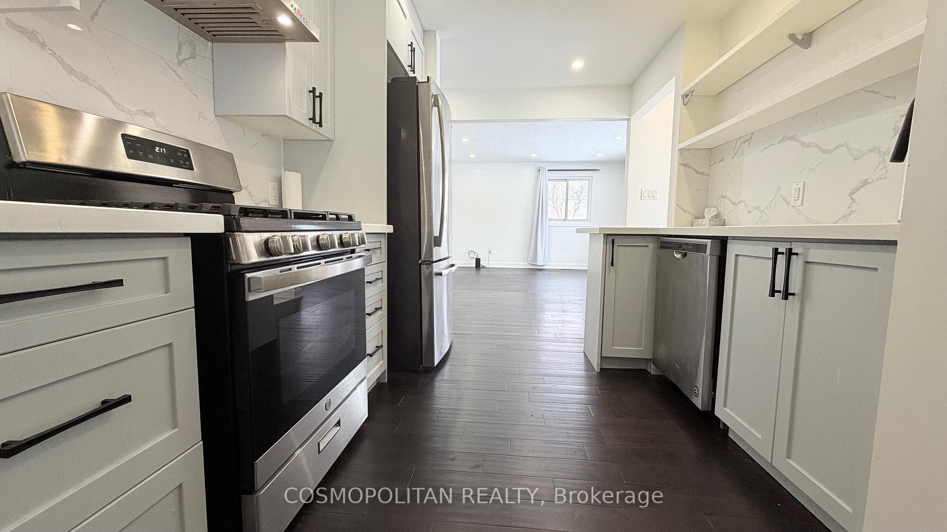 7381 JORDAN Avenue photo 1