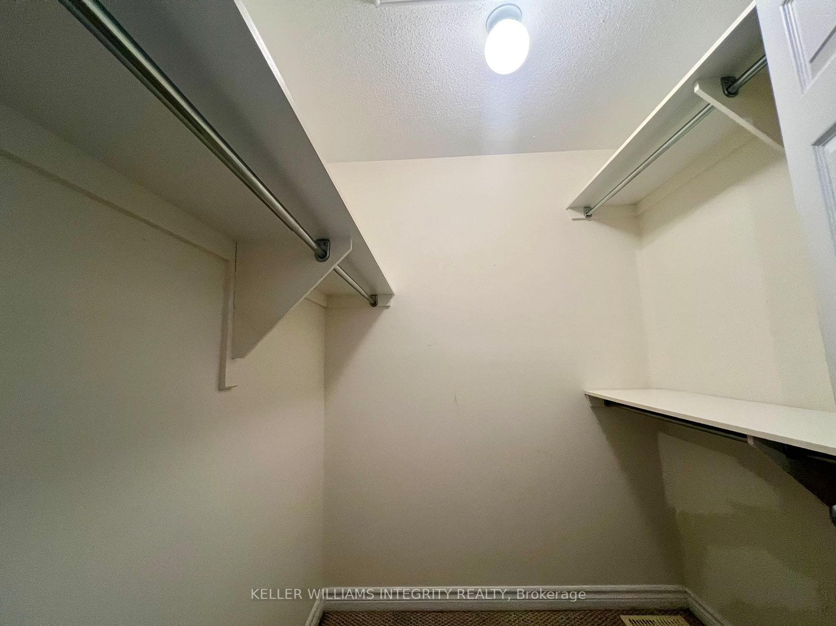160 Forestbrook Street photo 17