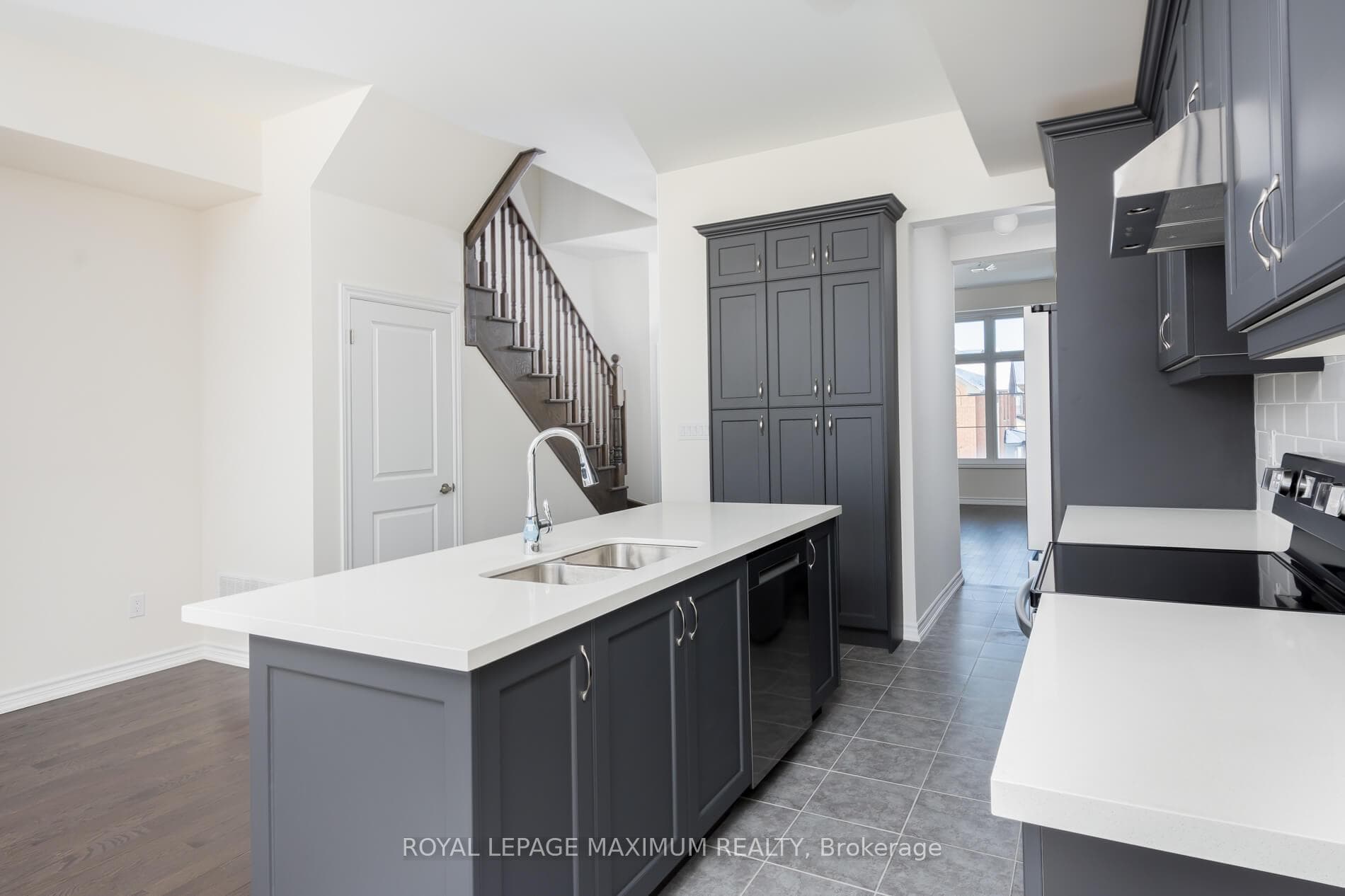 295 Swan Park Road photo 12