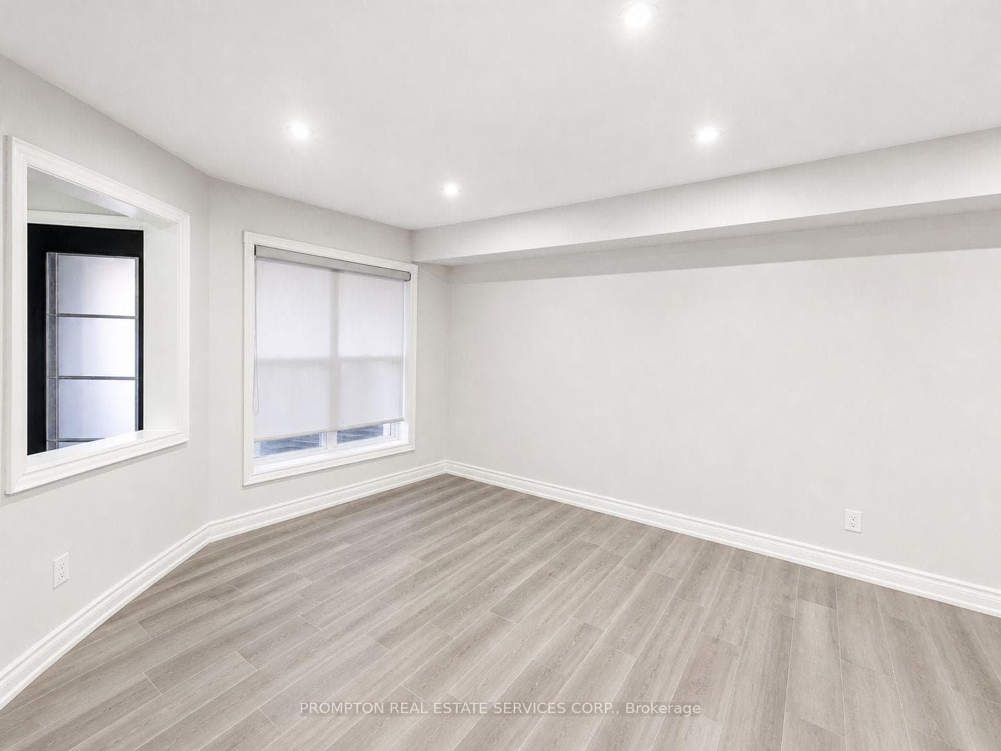 108 Parktree Drive photo 2