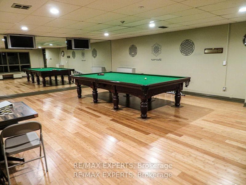 33 Harbour Square Unit 1013 photo 17