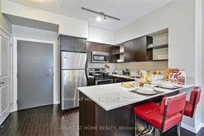 35 hayden Street Unit 404 photo 4