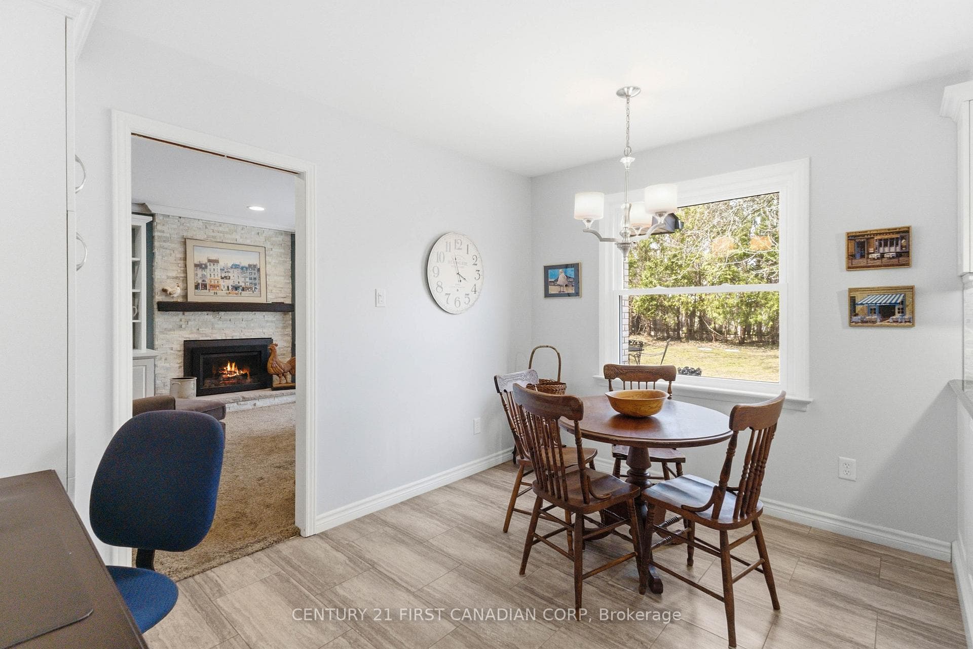 1080 Viscount Road photo 21