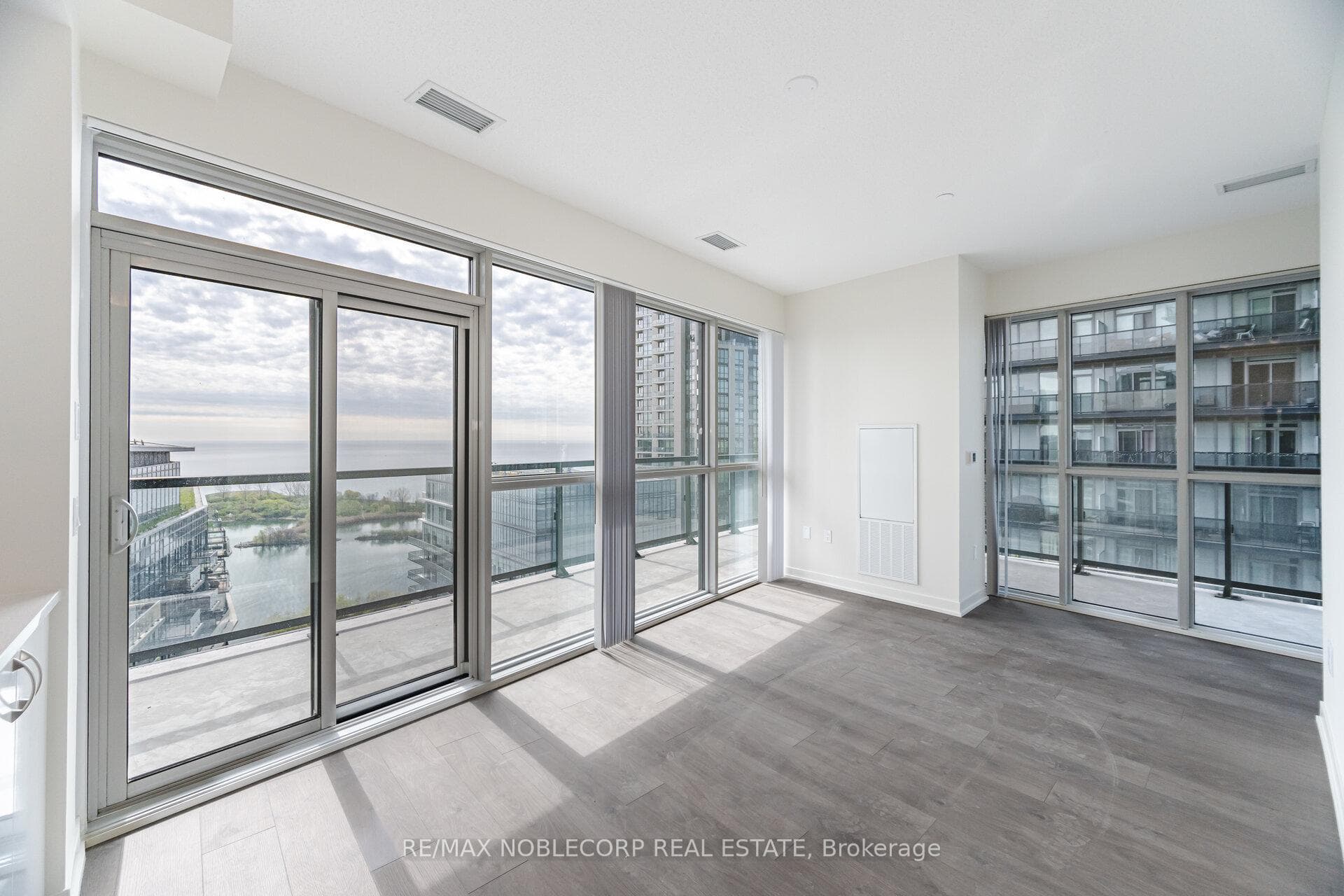38 Annie Craig Drive Unit 2105 photo 11