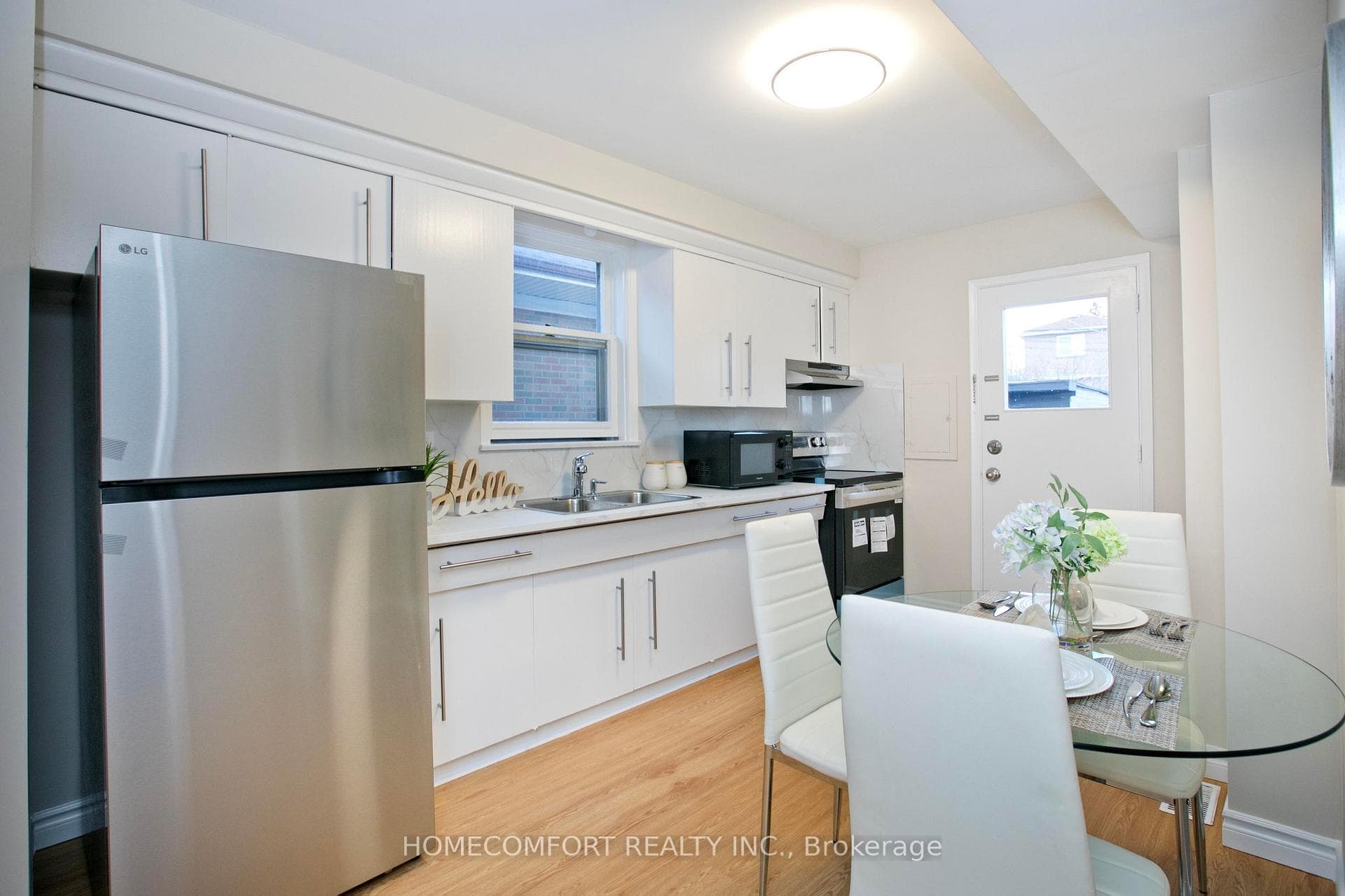 55 Lanark Avenue photo 9