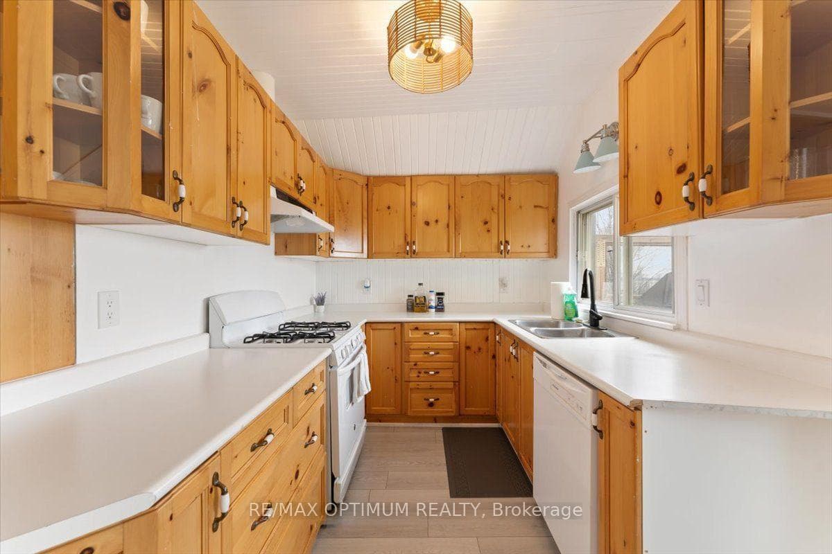 1019 Beach Boulevard photo 25