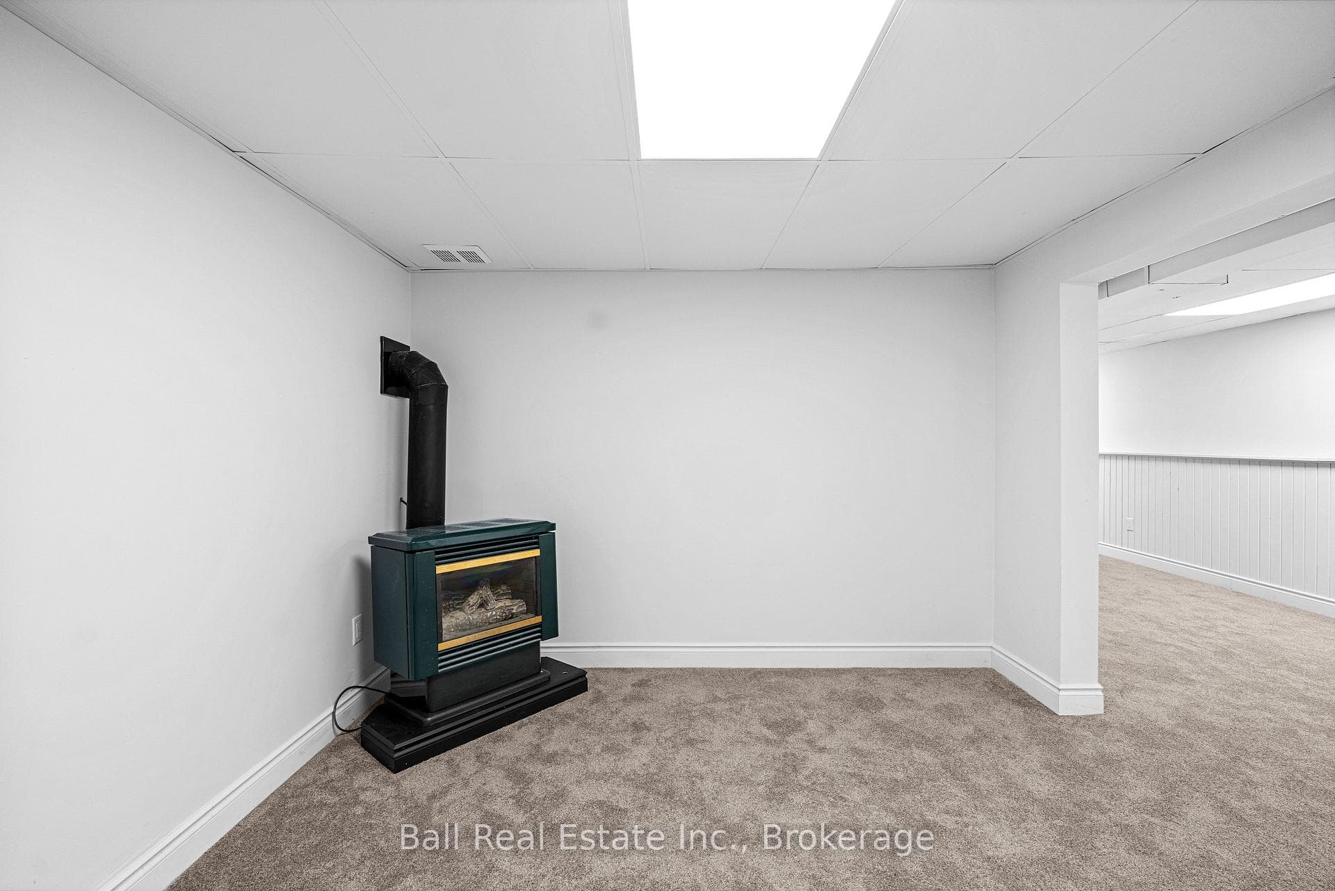 774 Mountain Ash Road photo 36