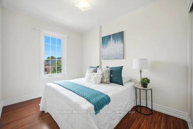 75 Wilmont Court photo 21
