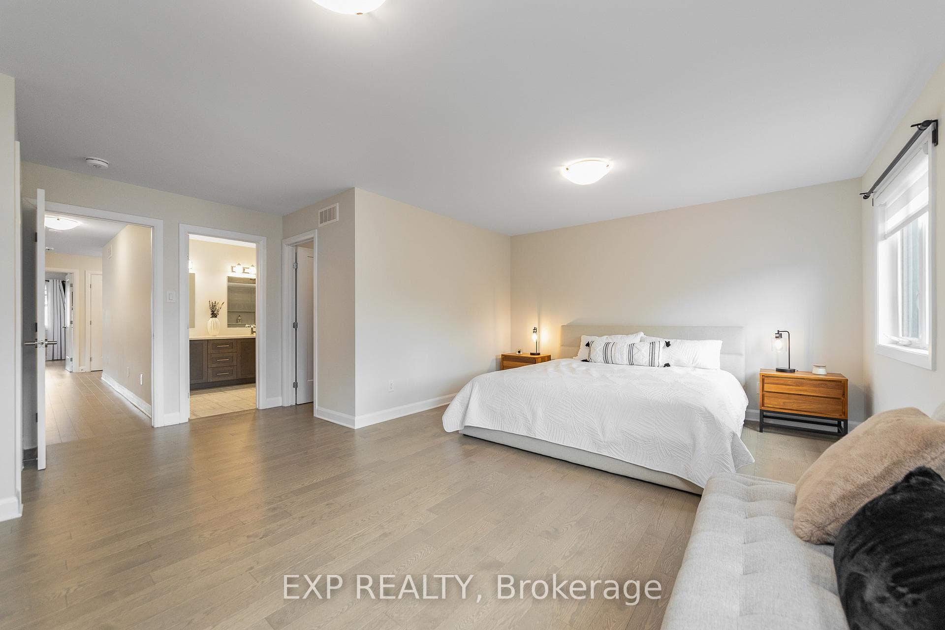 Primary Bed Retreat