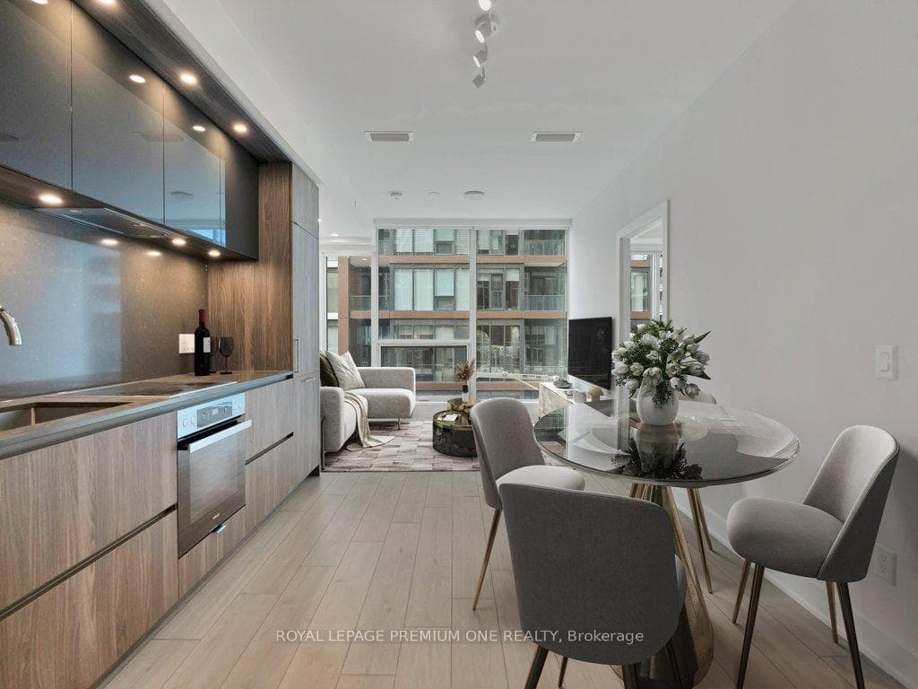 15 Mercer Street Unit 710 photo 9
