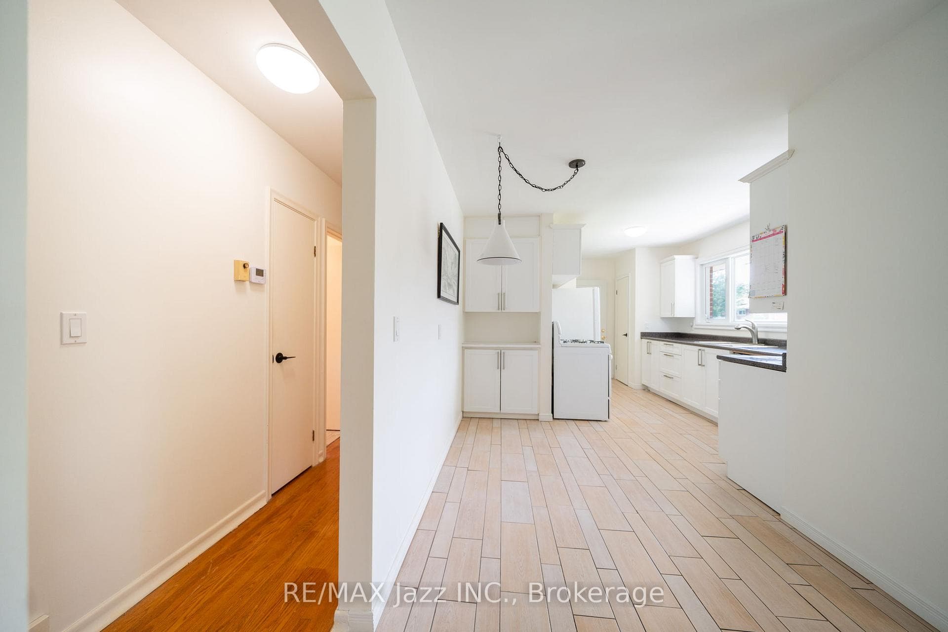 607 Gliddon Avenue photo 22