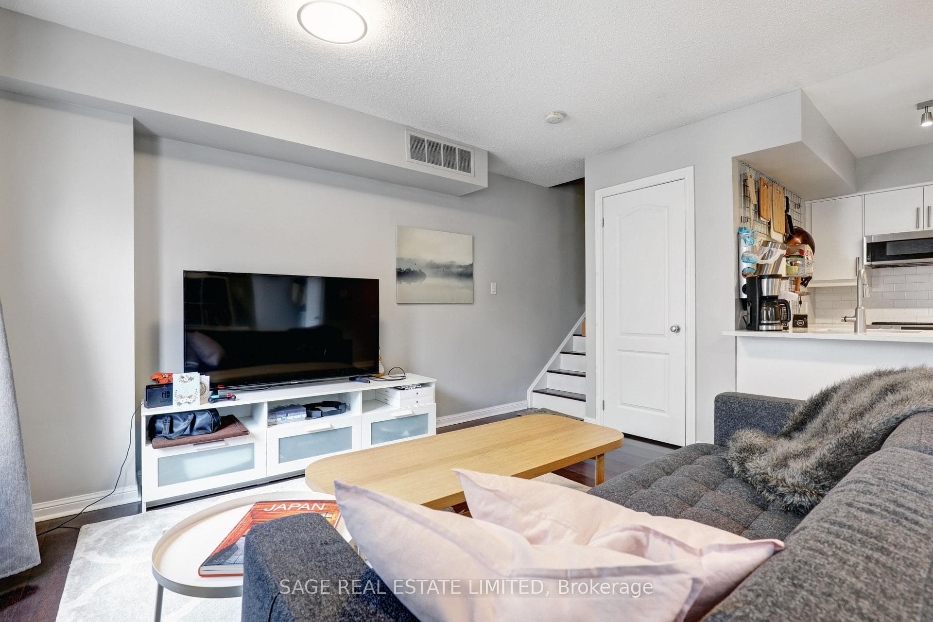 1 Shank Street Unit 102 photo 6