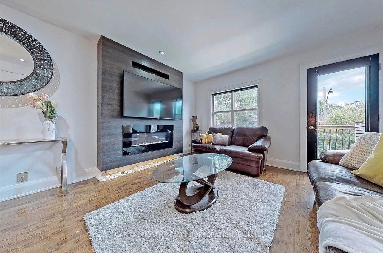 4 Belle Ayre Boulevard Unit Upper photo 4