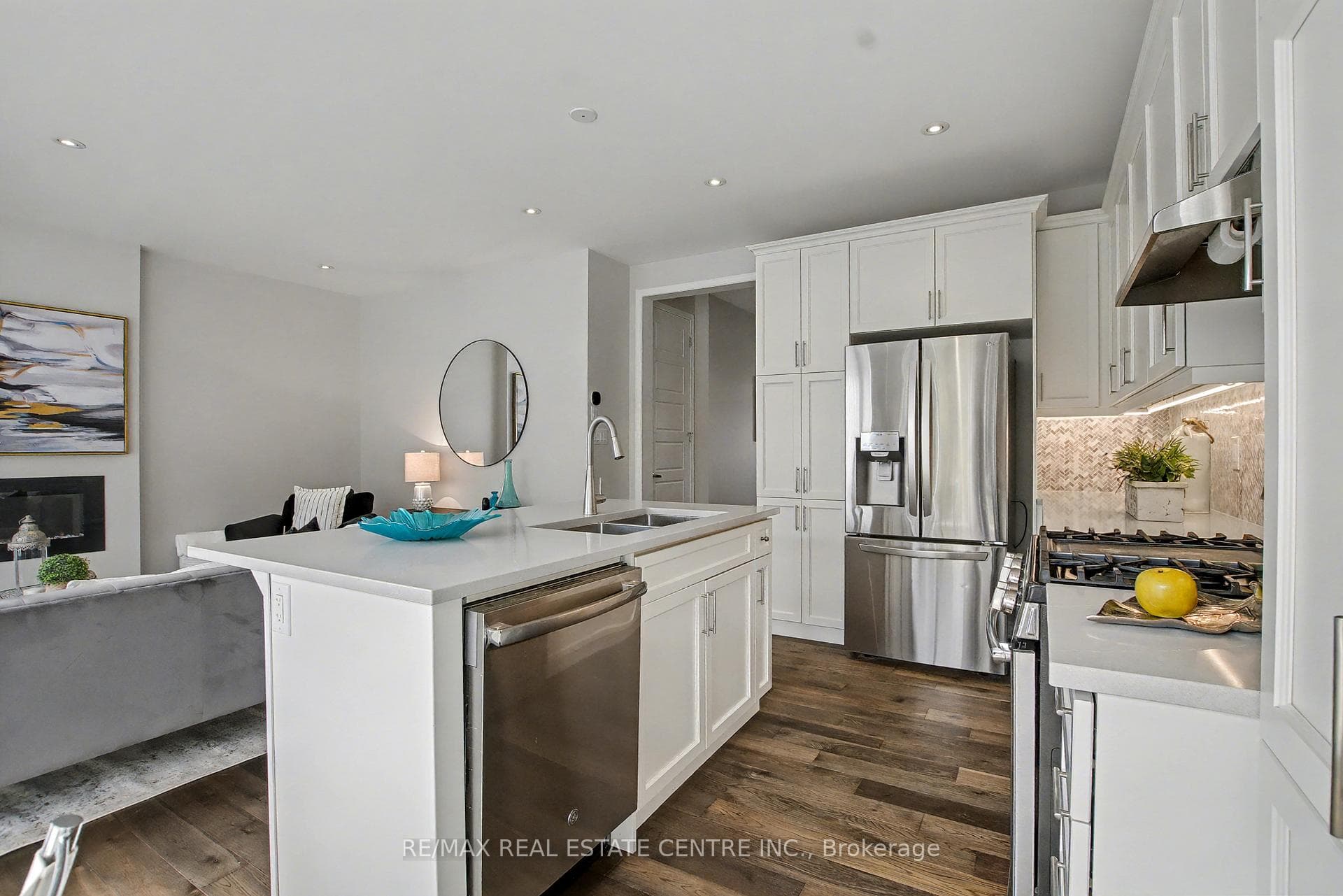 573 Juneberry Court photo 17