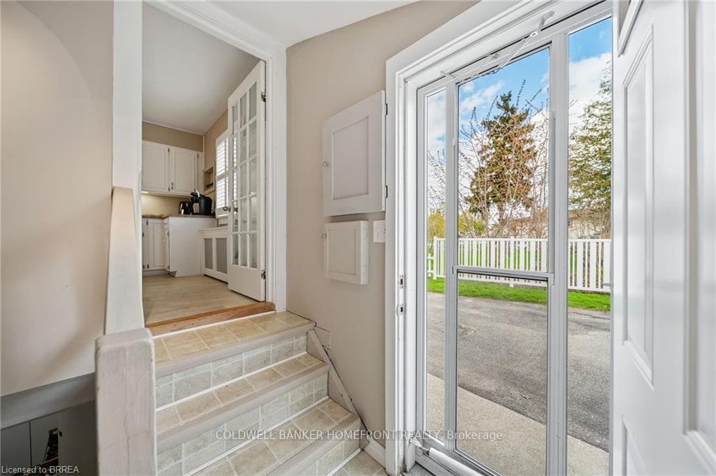 111 Tollgate Road photo 15