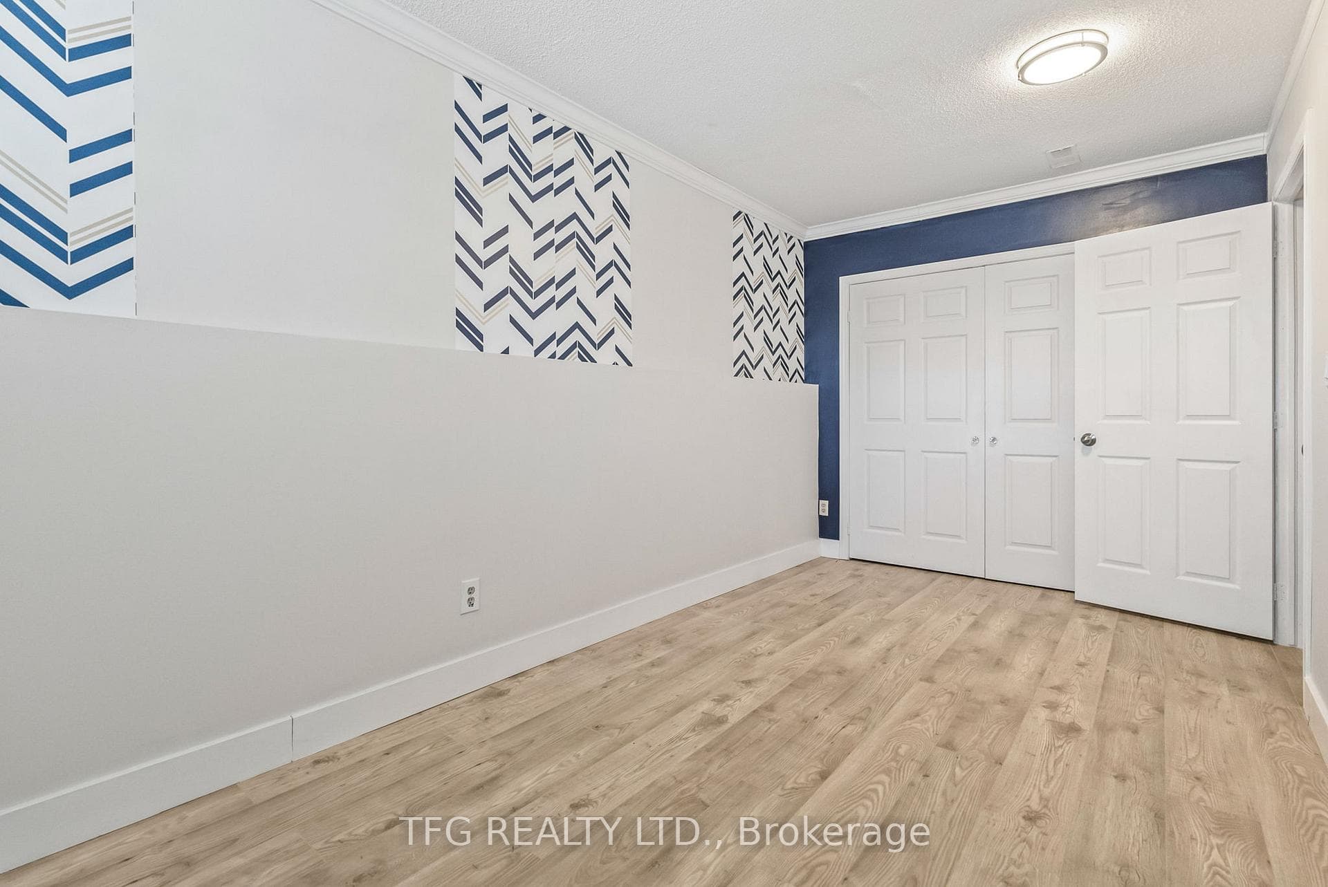 79 Bassett Boulevard photo 30