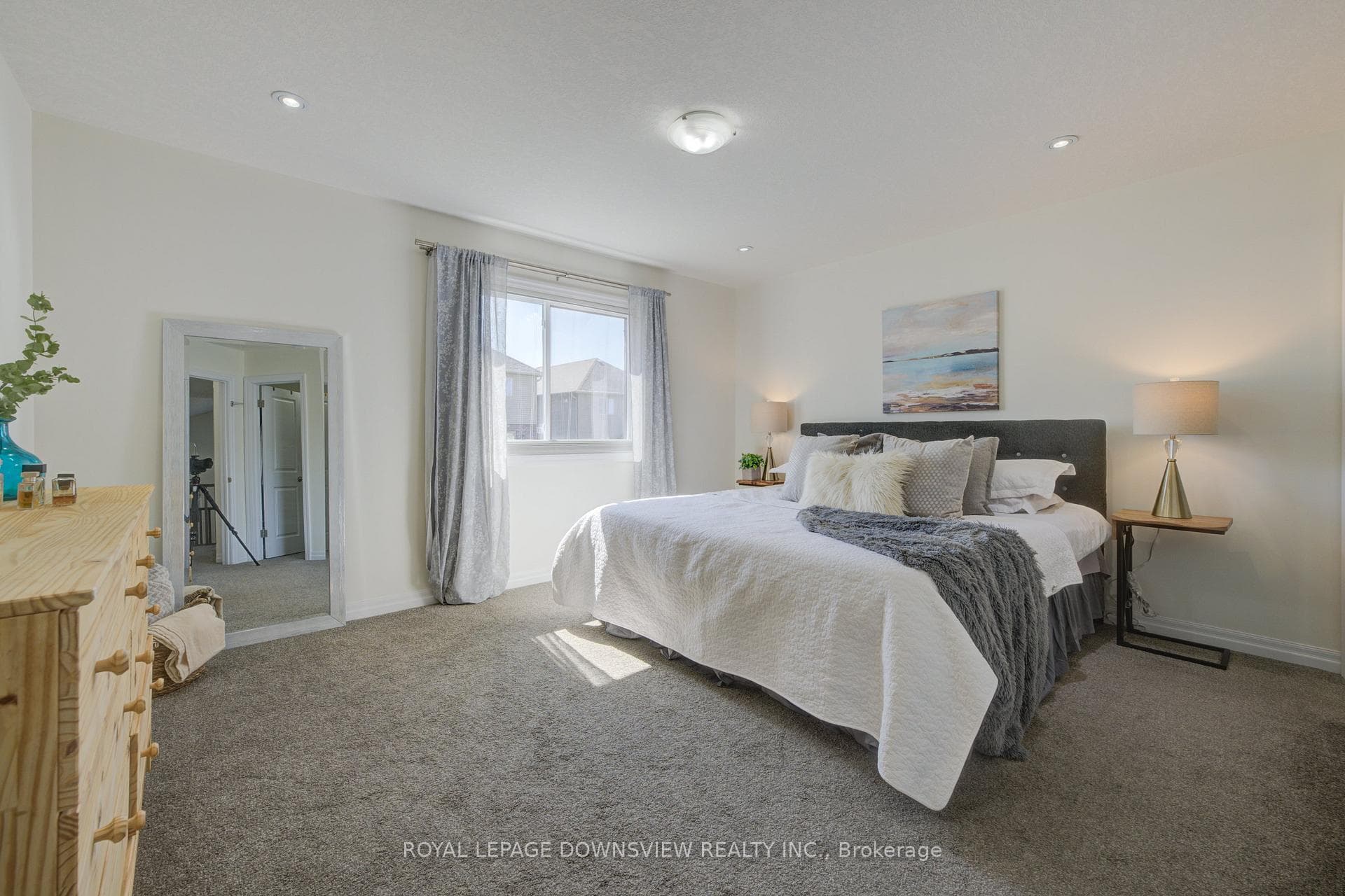433 Twinleaf Street photo 18
