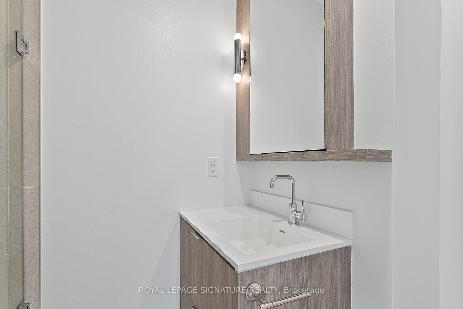 625 Sheppard Avenue Unit 529 photo 26