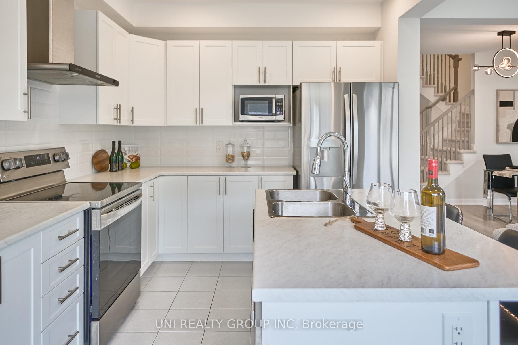 82 COCO Place photo 15