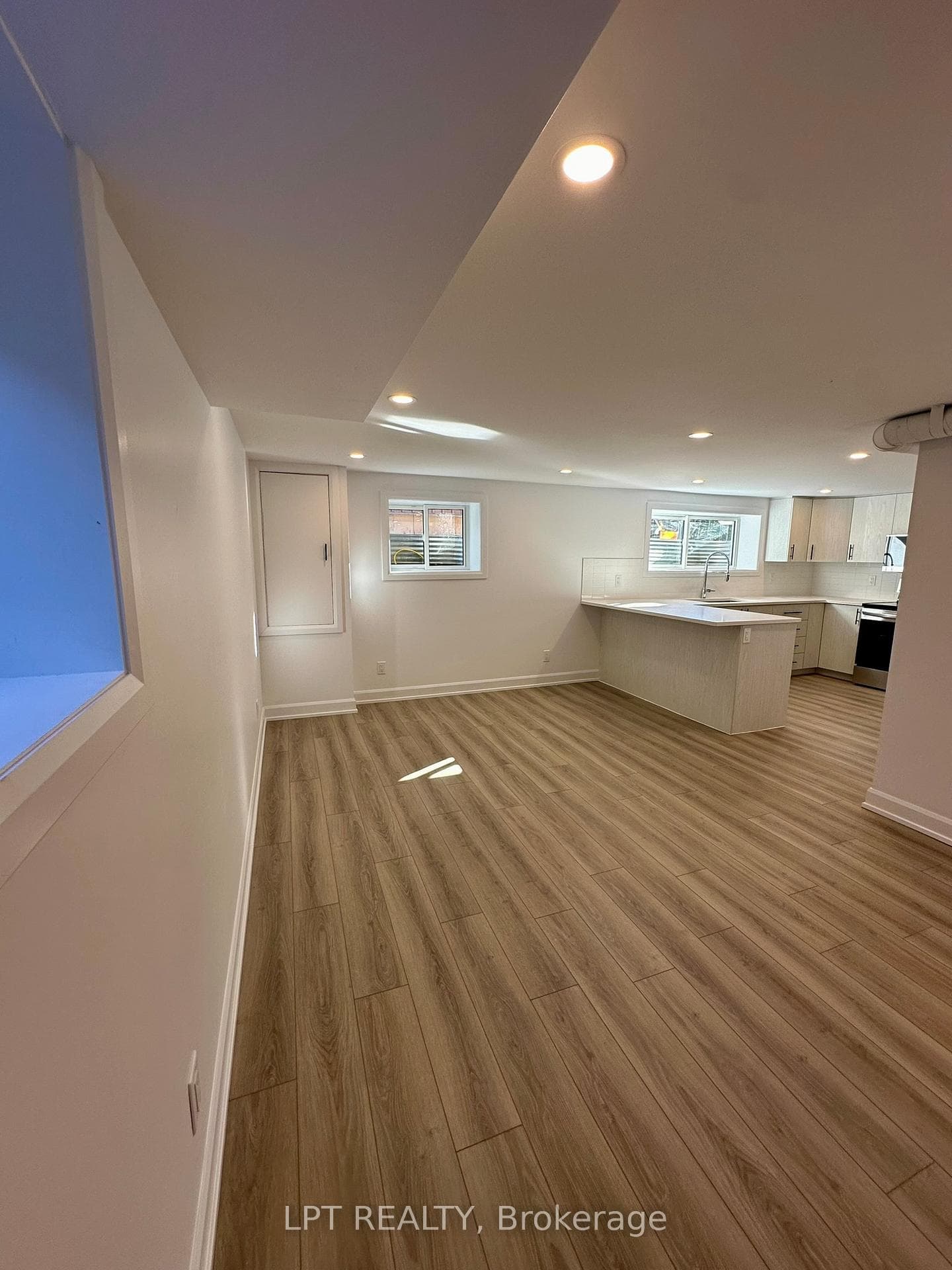 2101 Arch Street photo 10