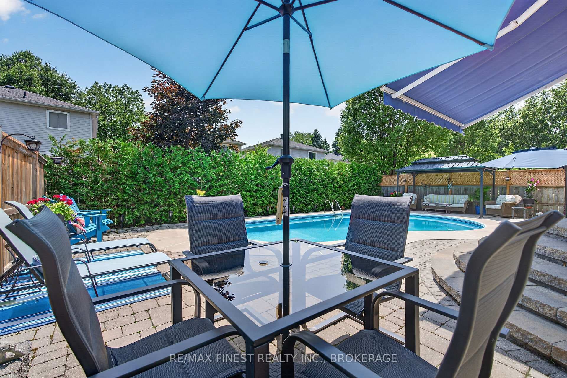 5 Buckingham Court photo 38