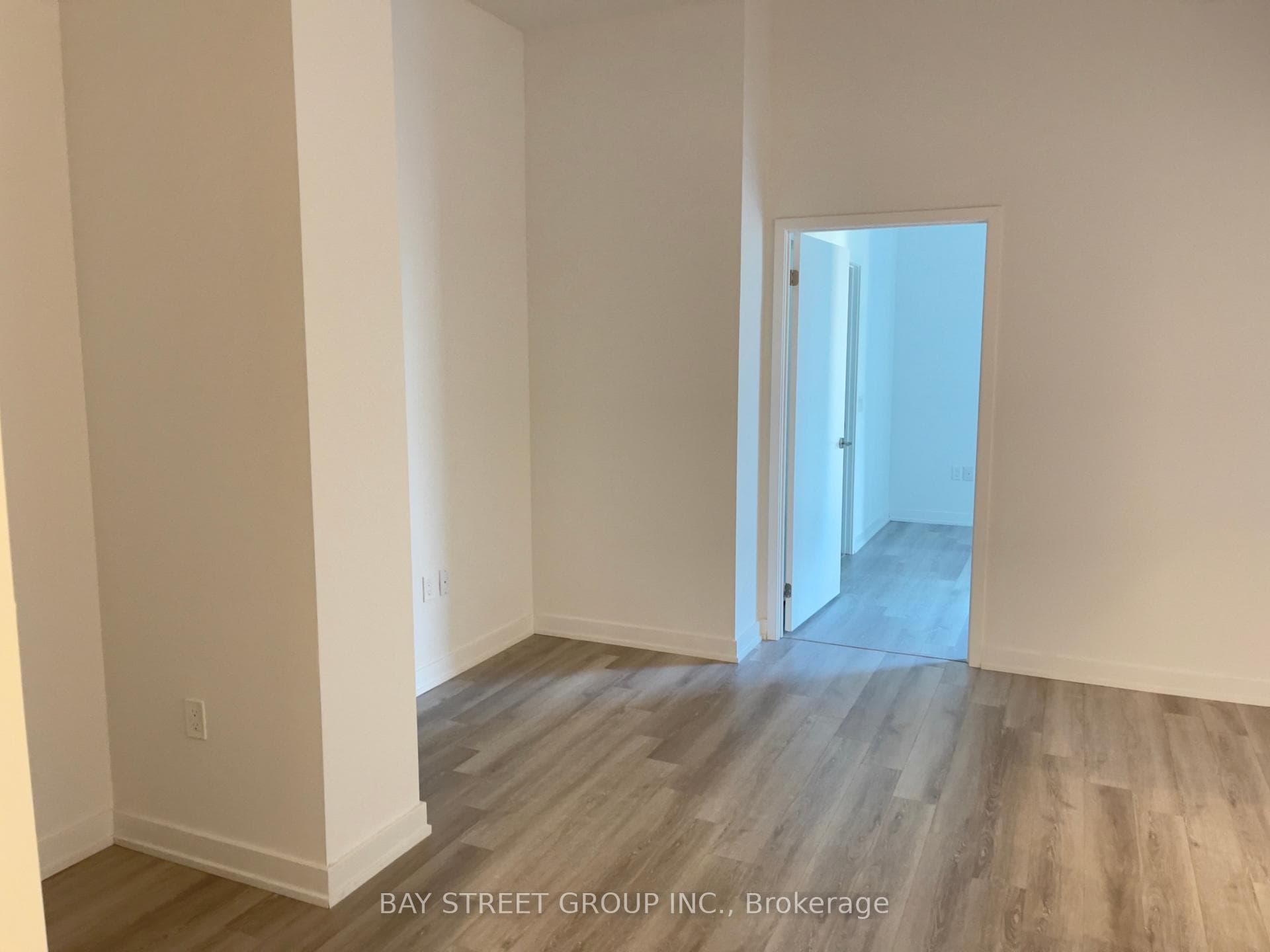 121 St Patrick Street Unit 1116 photo 4