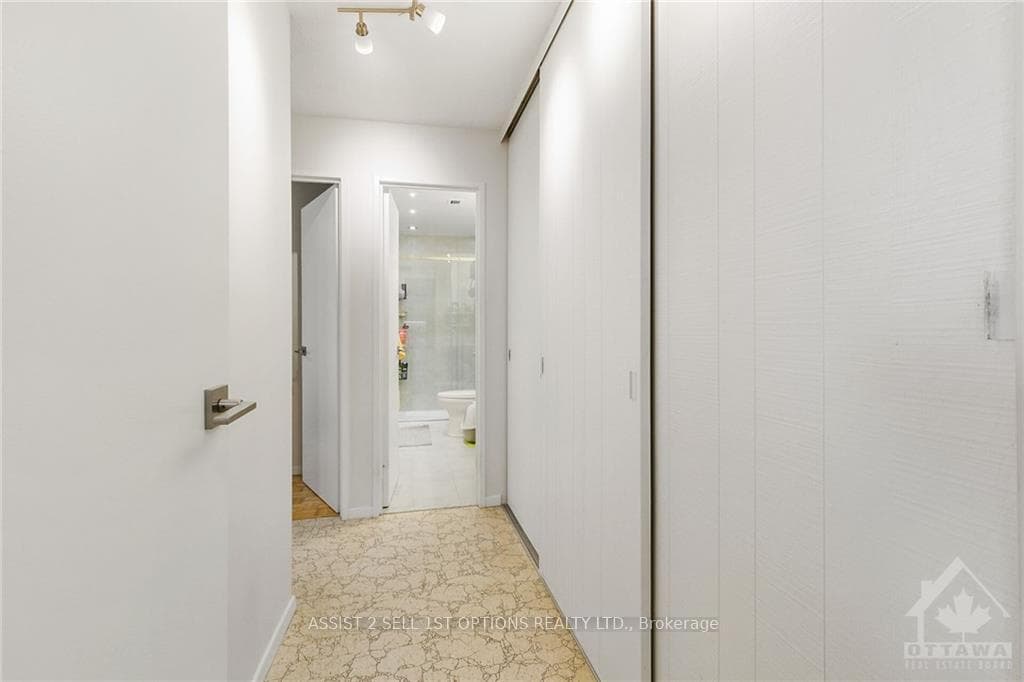 20 CHESTERTON Drive Unit 713 photo 15