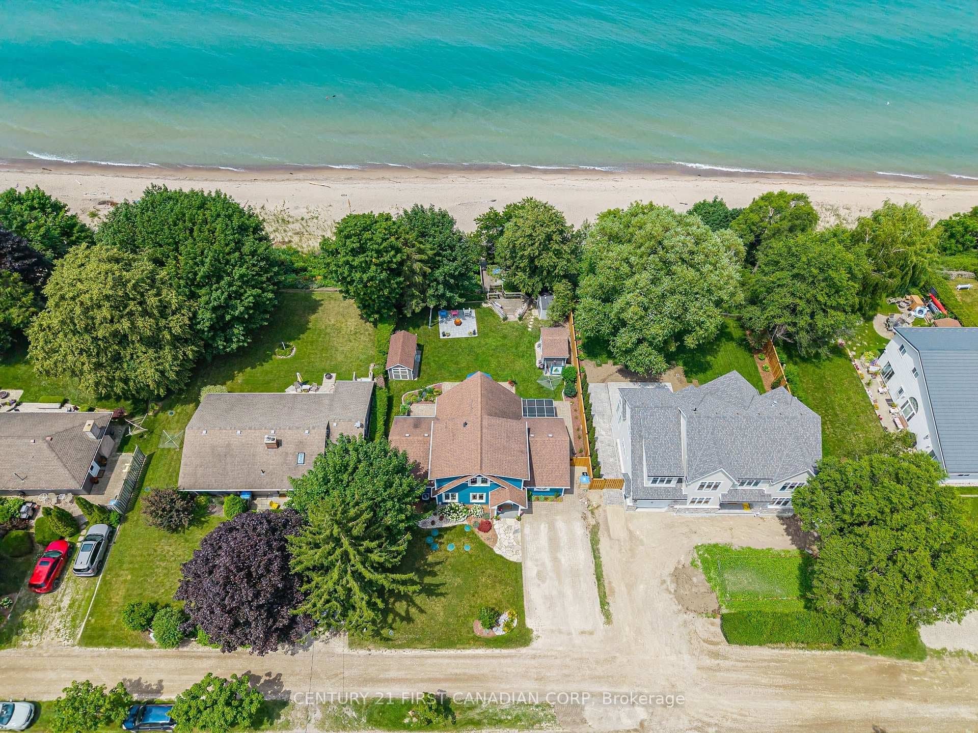 71257 Elizabeth Street photo 9