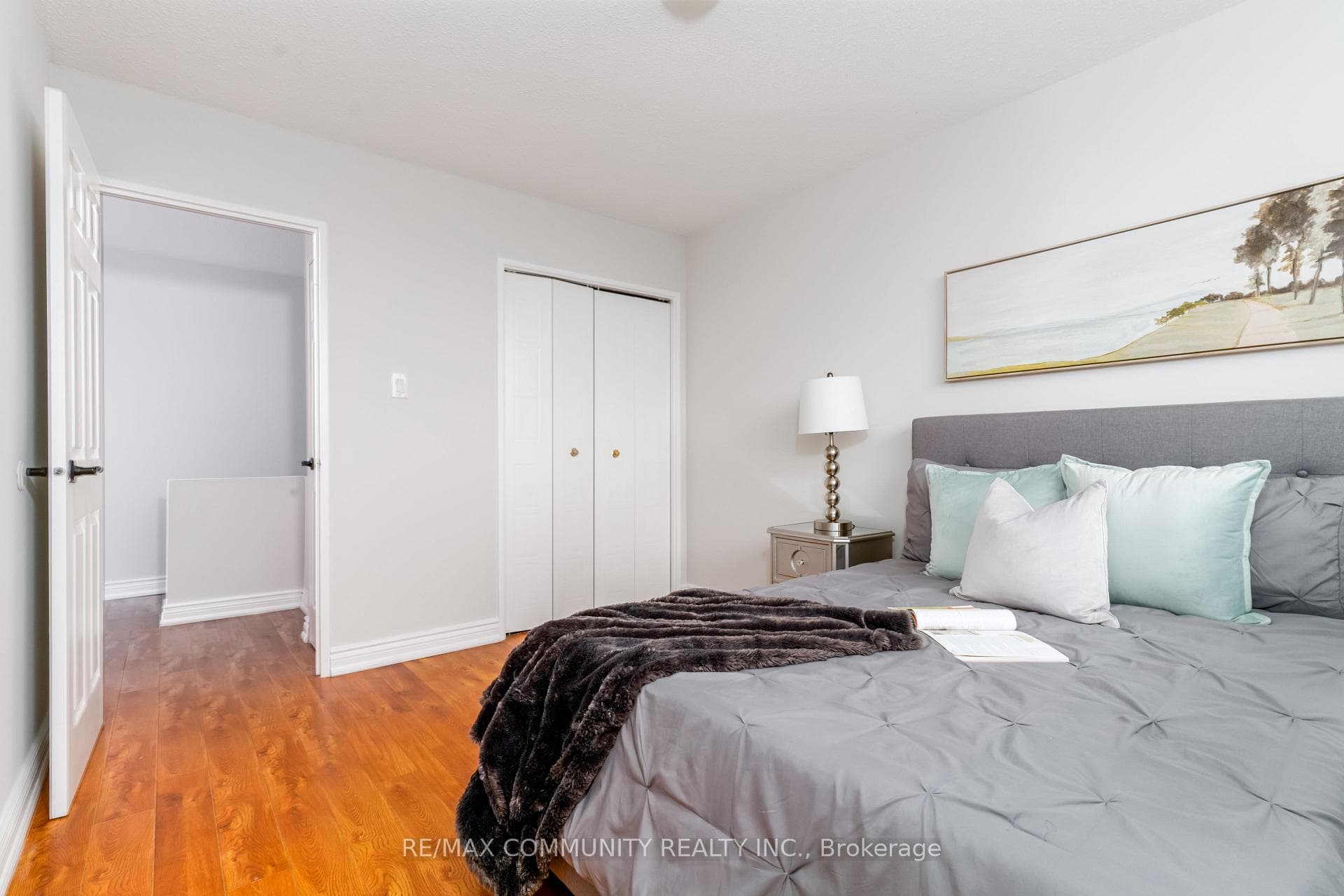 1050 Stainton Drive Unit 331 photo 12