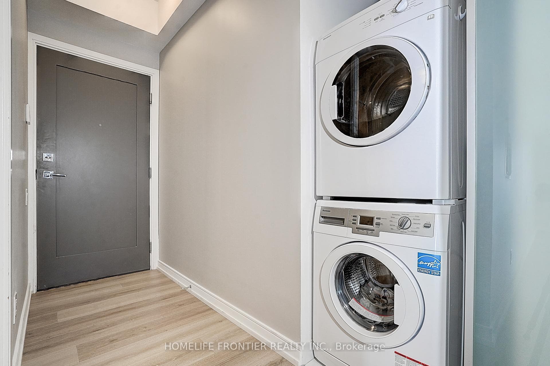 42 Charles Street Unit 2207 photo 9