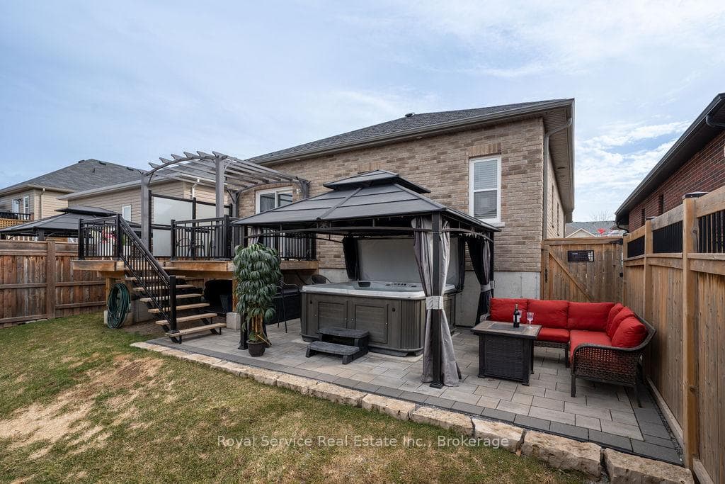 257 Morgan Street photo 42