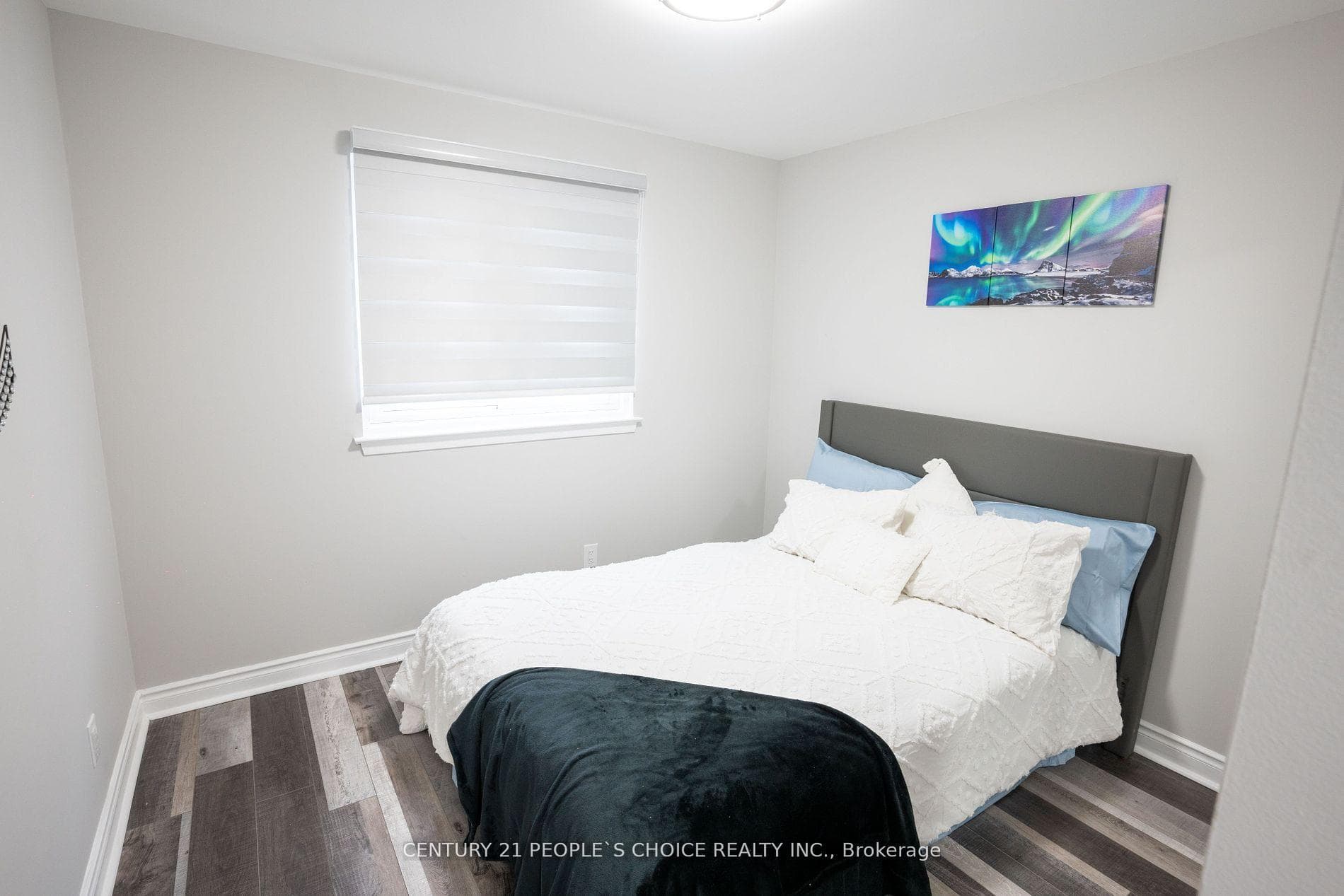 5 Ladore Drive photo 21