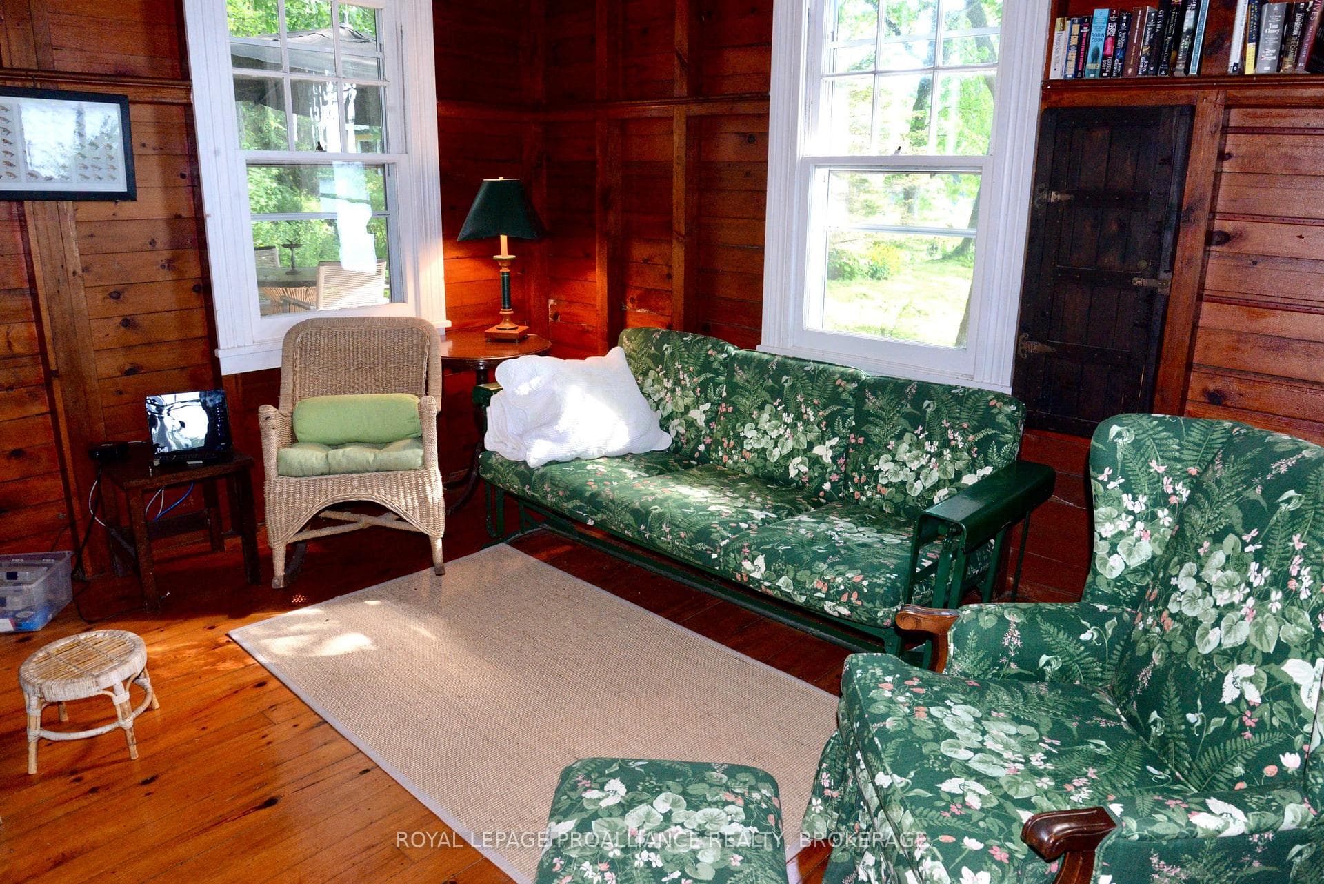 121 Tremont Park Island photo 9