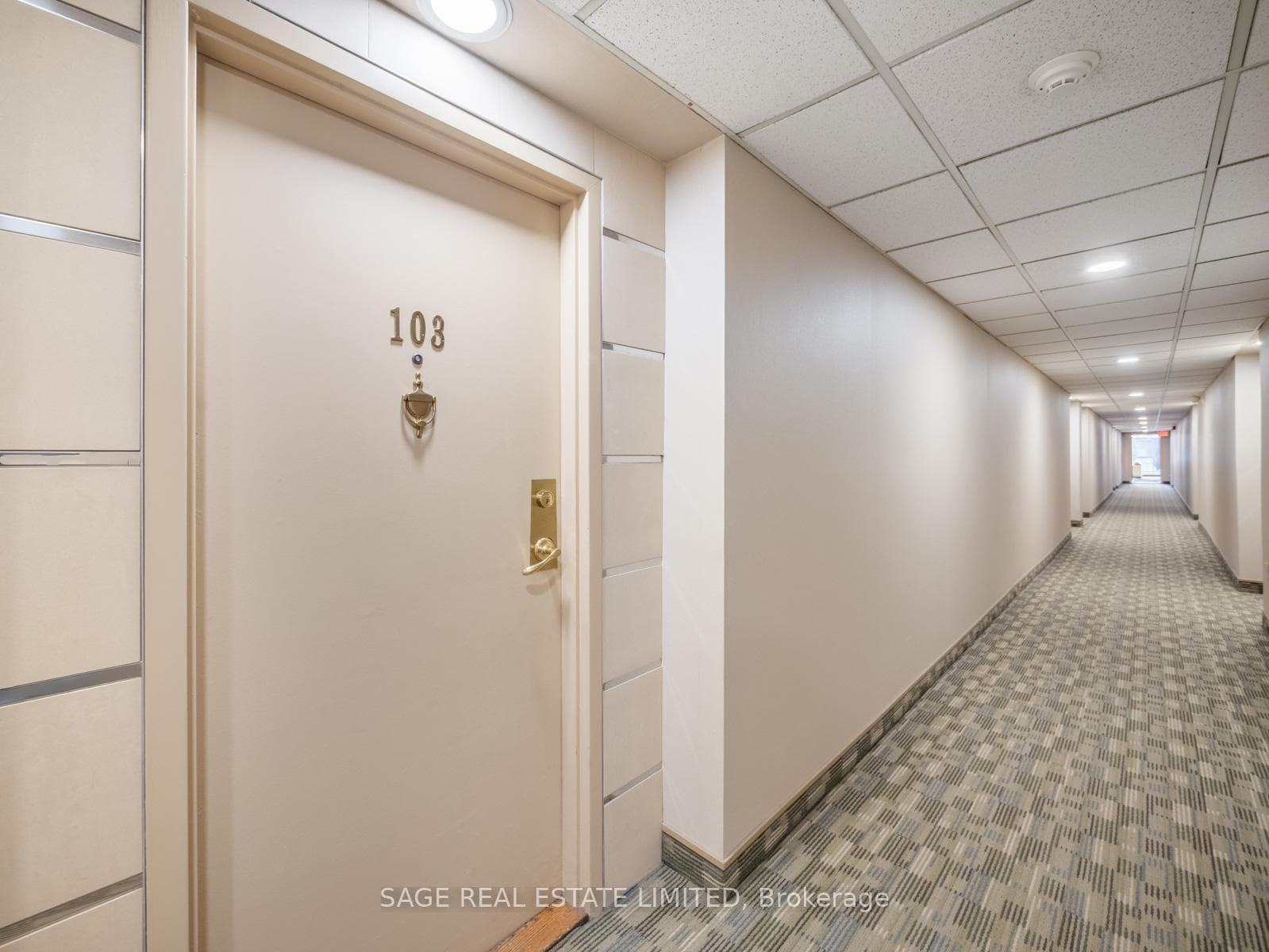 30 Glen Elm Avenue Unit 103 photo 25