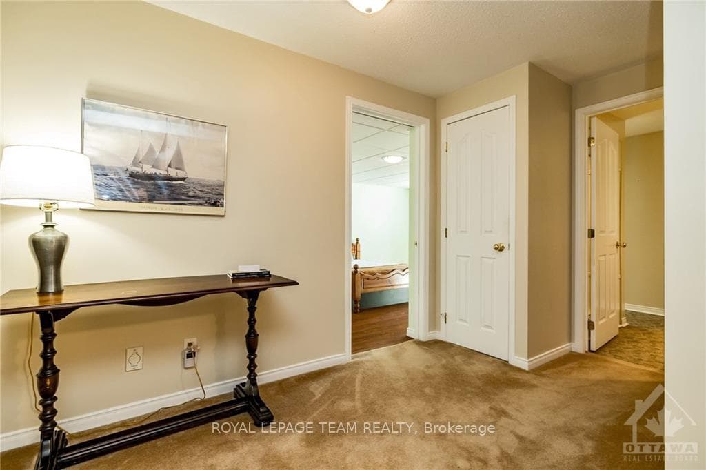 120 HEATHERCREST photo 23