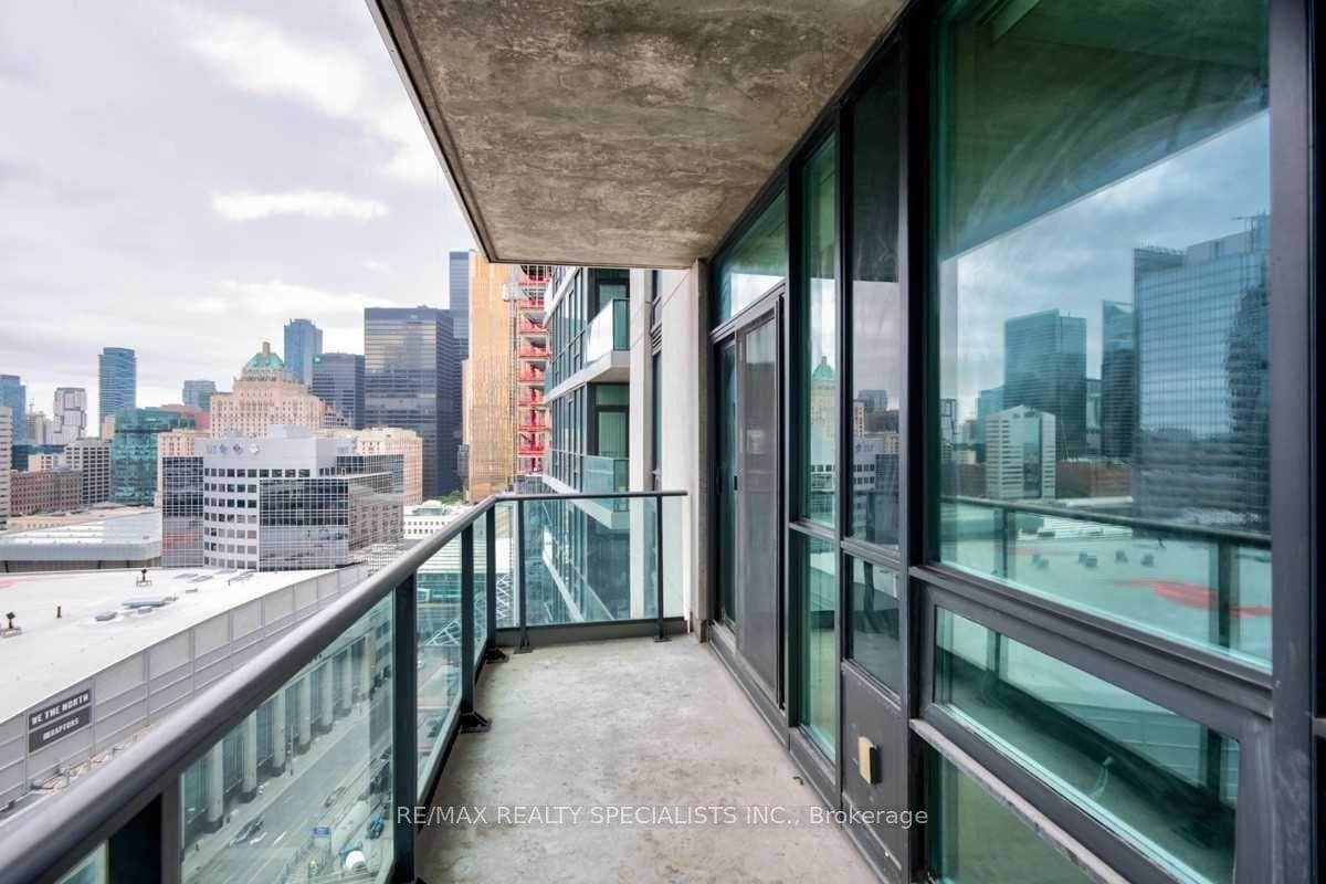 18 Harbour Street Unit 2111 photo 18