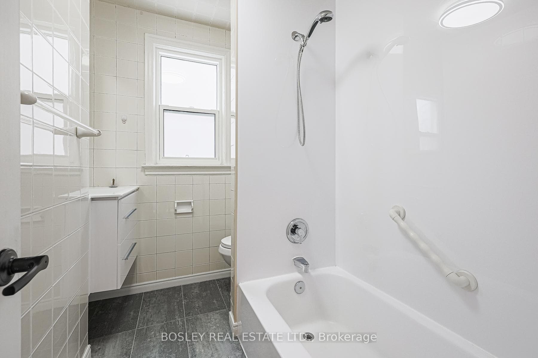 639 Glengrove Avenue photo 13