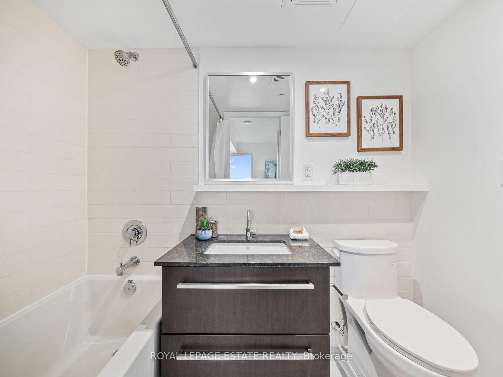 160 Flemington Road Unit 1403 photo 9
