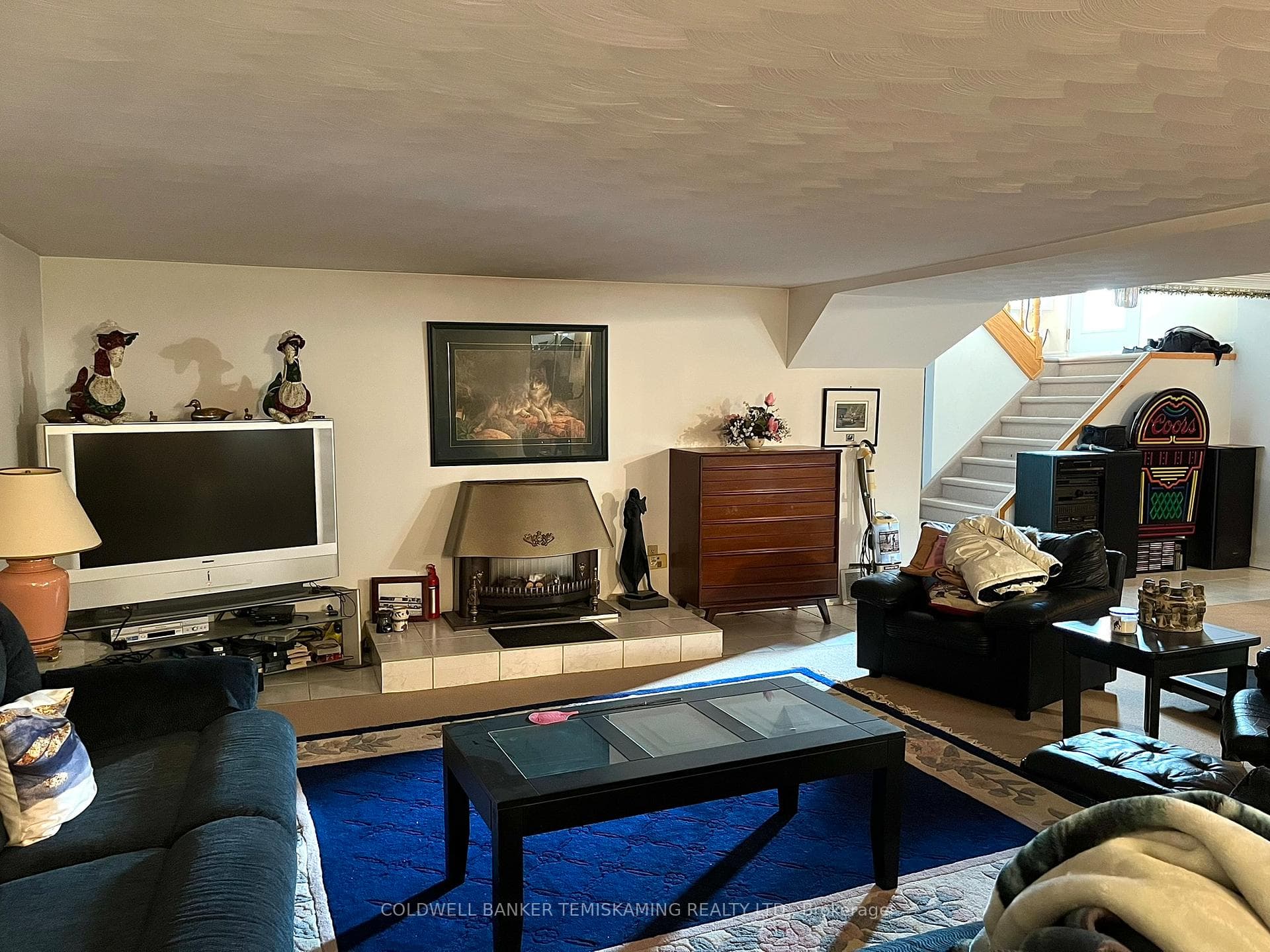 Rec-room with gas fireplace