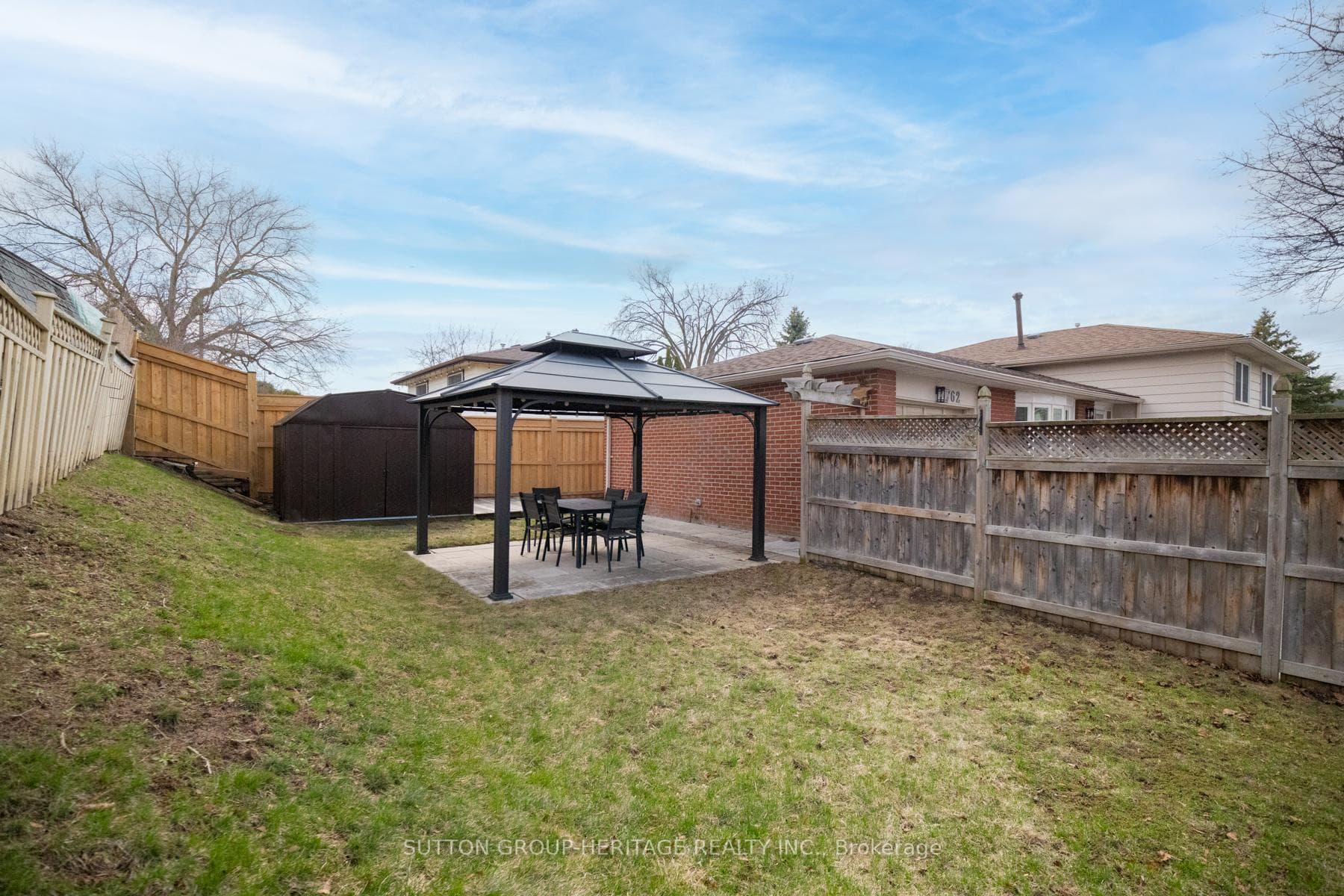 762 Clifton Drive photo 45