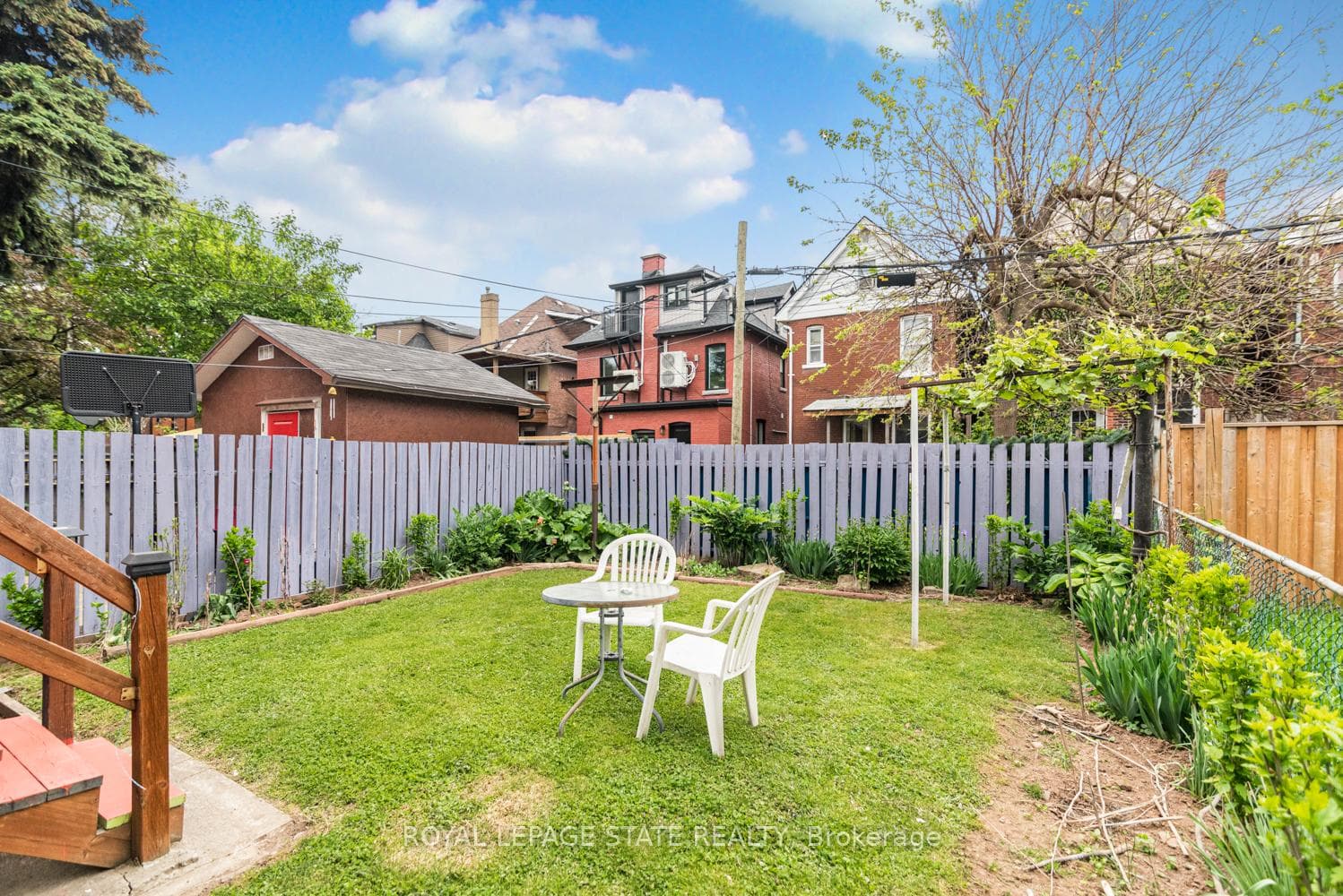 44 Arthur Avenue photo 35