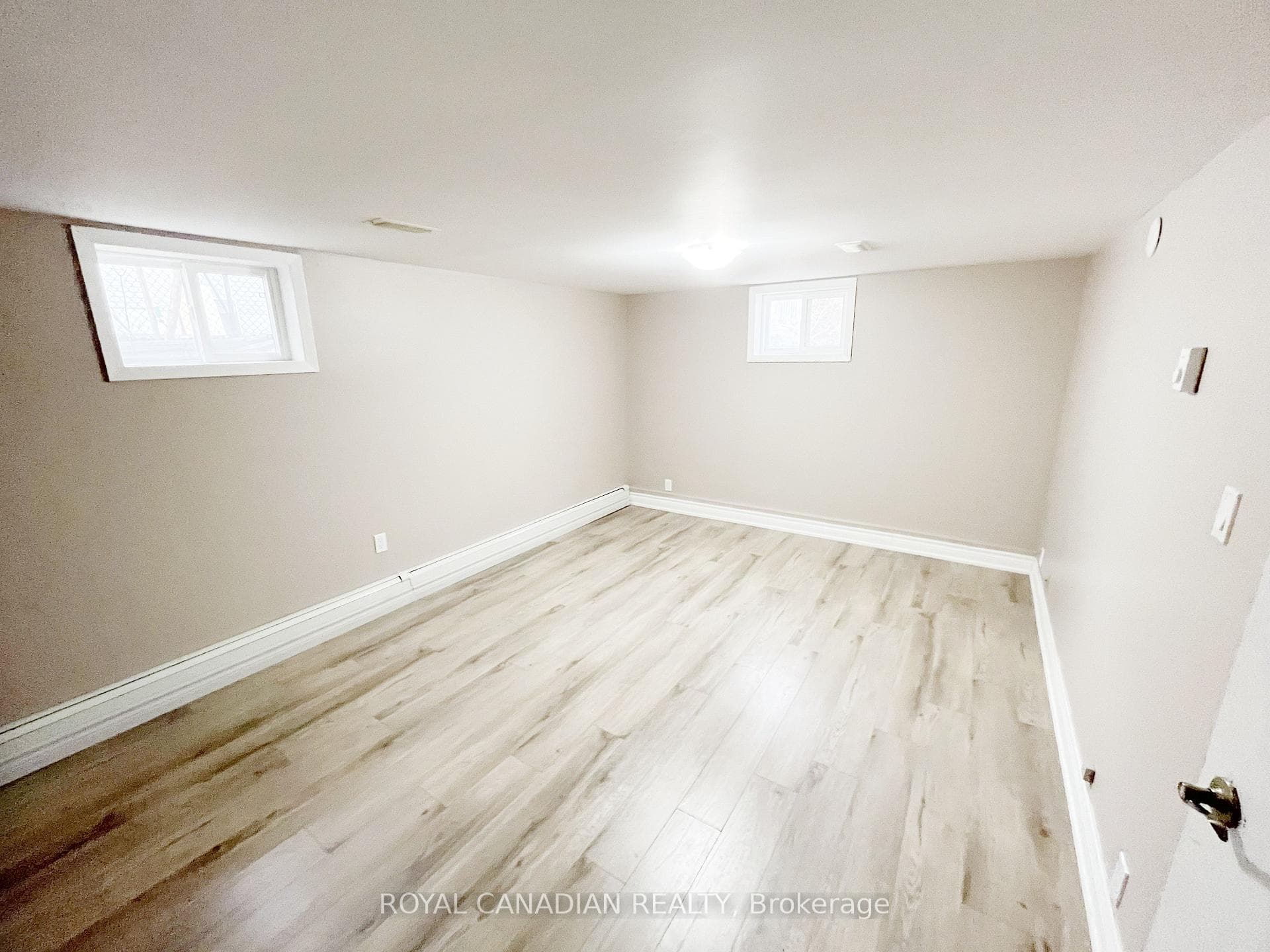 644 Athol Street Unit BSMT photo 6