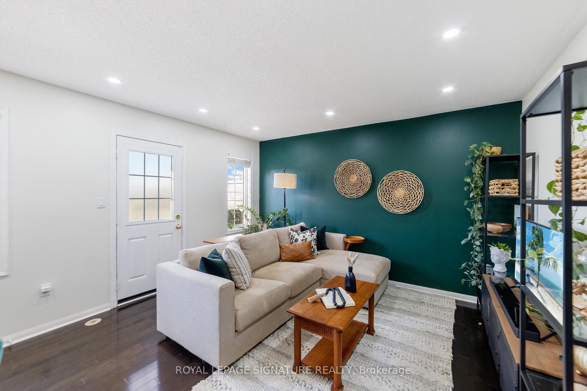 3113 Stornoway Circle photo 12