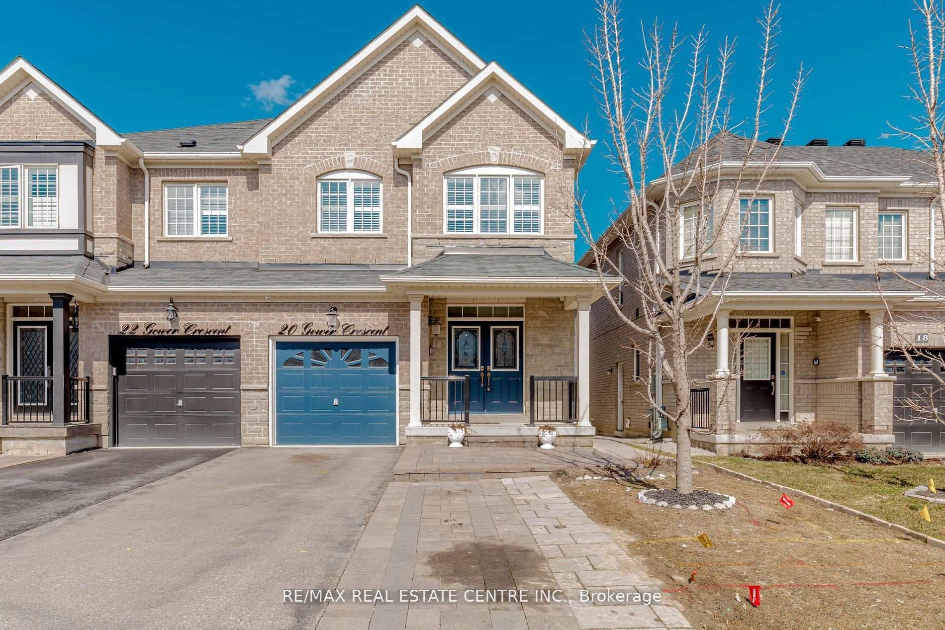 20 Gower Crescent photo 1