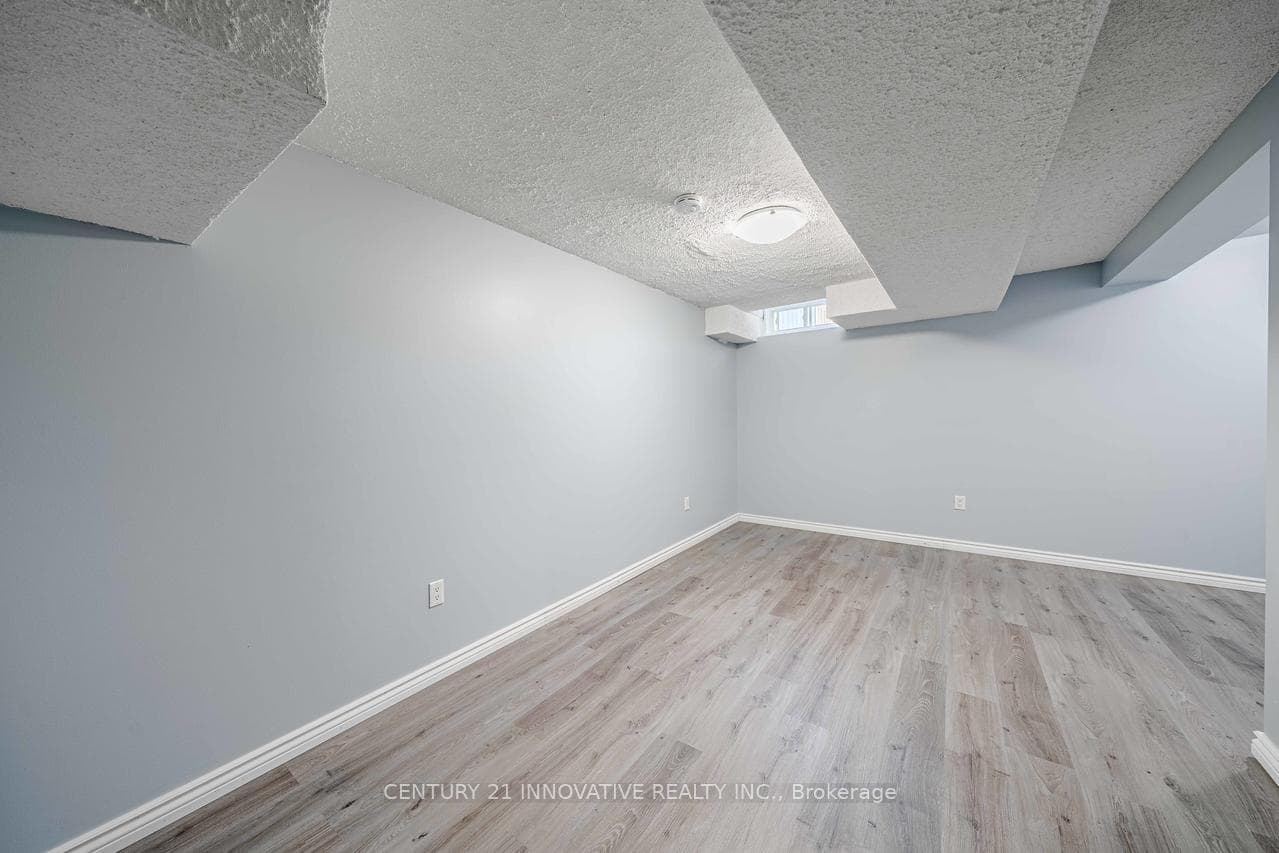 50 Blackwell Avenue Unit 14 photo 37