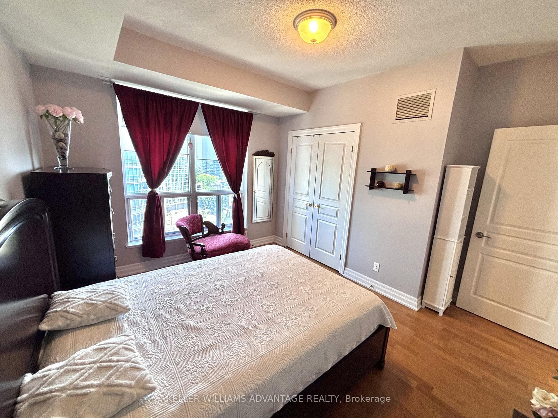 2087 Lake Shore Boulevard Unit 1203 photo 12