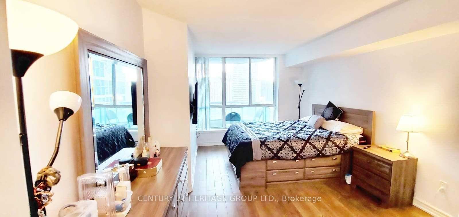 38 Elm Street Unit 1812 photo 18