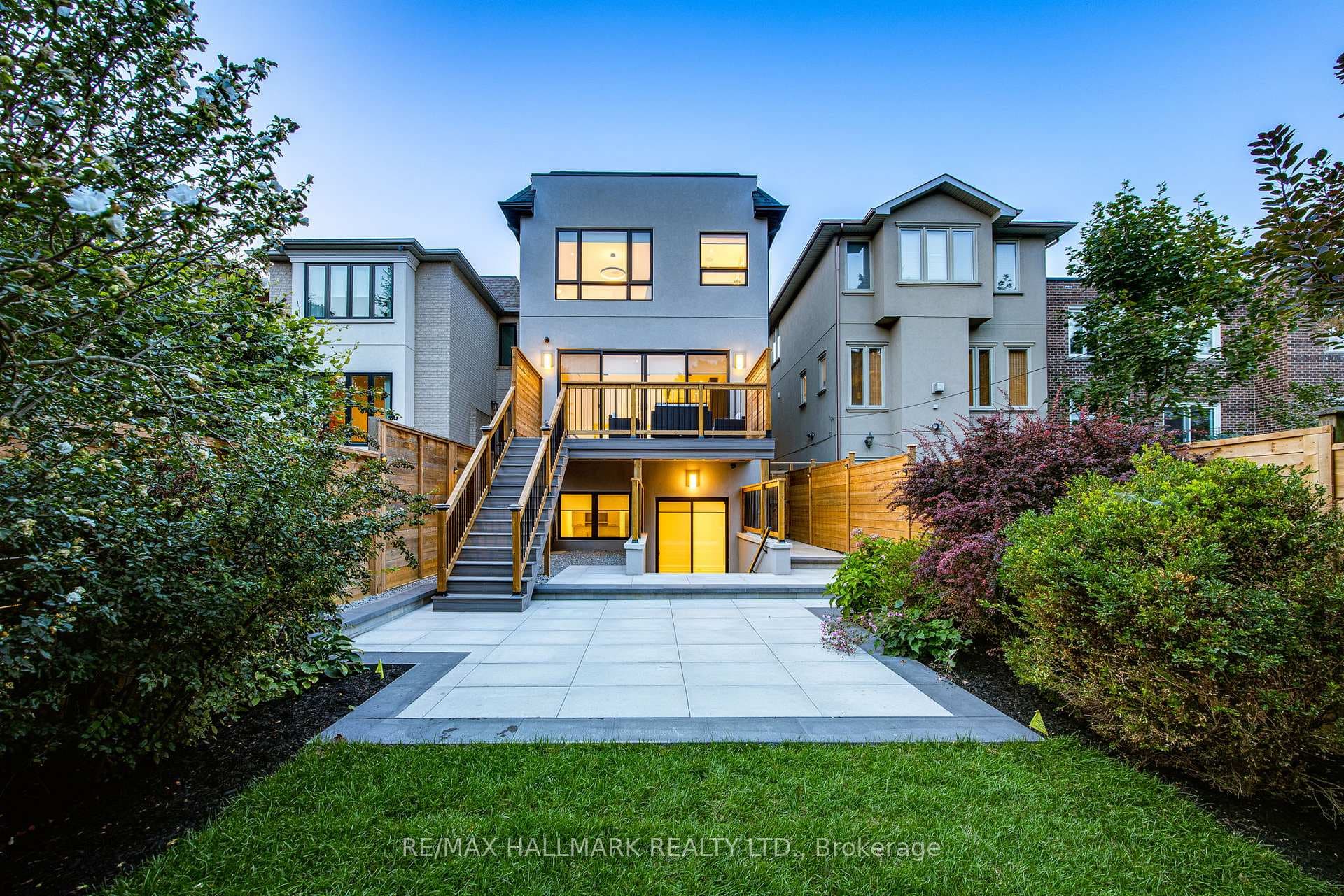 269 St Germain Avenue photo 40