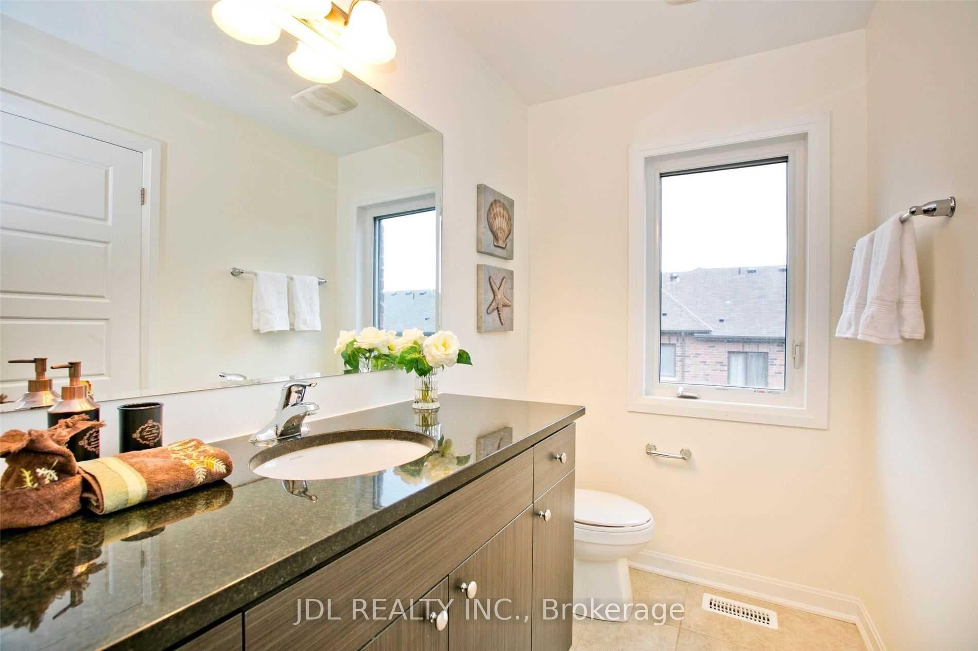 16 Casely Avenue photo 21